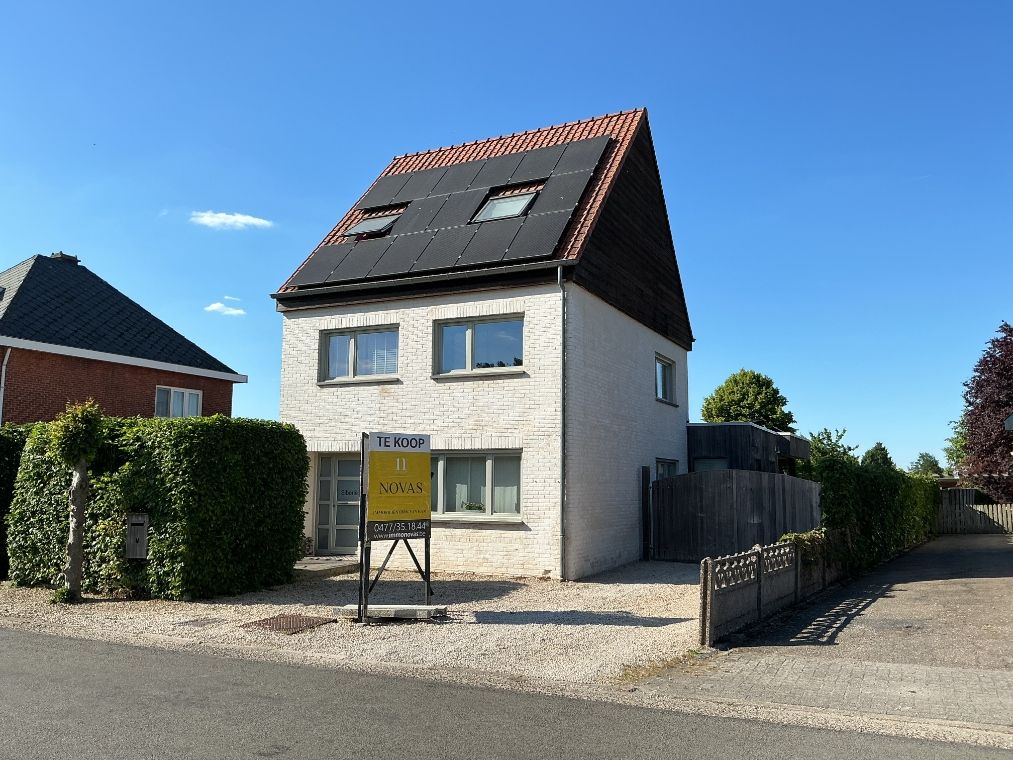Energiezuinige woning met zonnepanelen, 3 grote slaapkamers, mooie tuin met bergplaats, zalig uitzicht foto 36