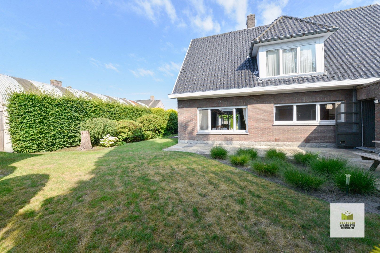 Statige villa met 3 slaapkamers en praktijkruimte met opslagplaats/atelier van 114 m2  foto 33