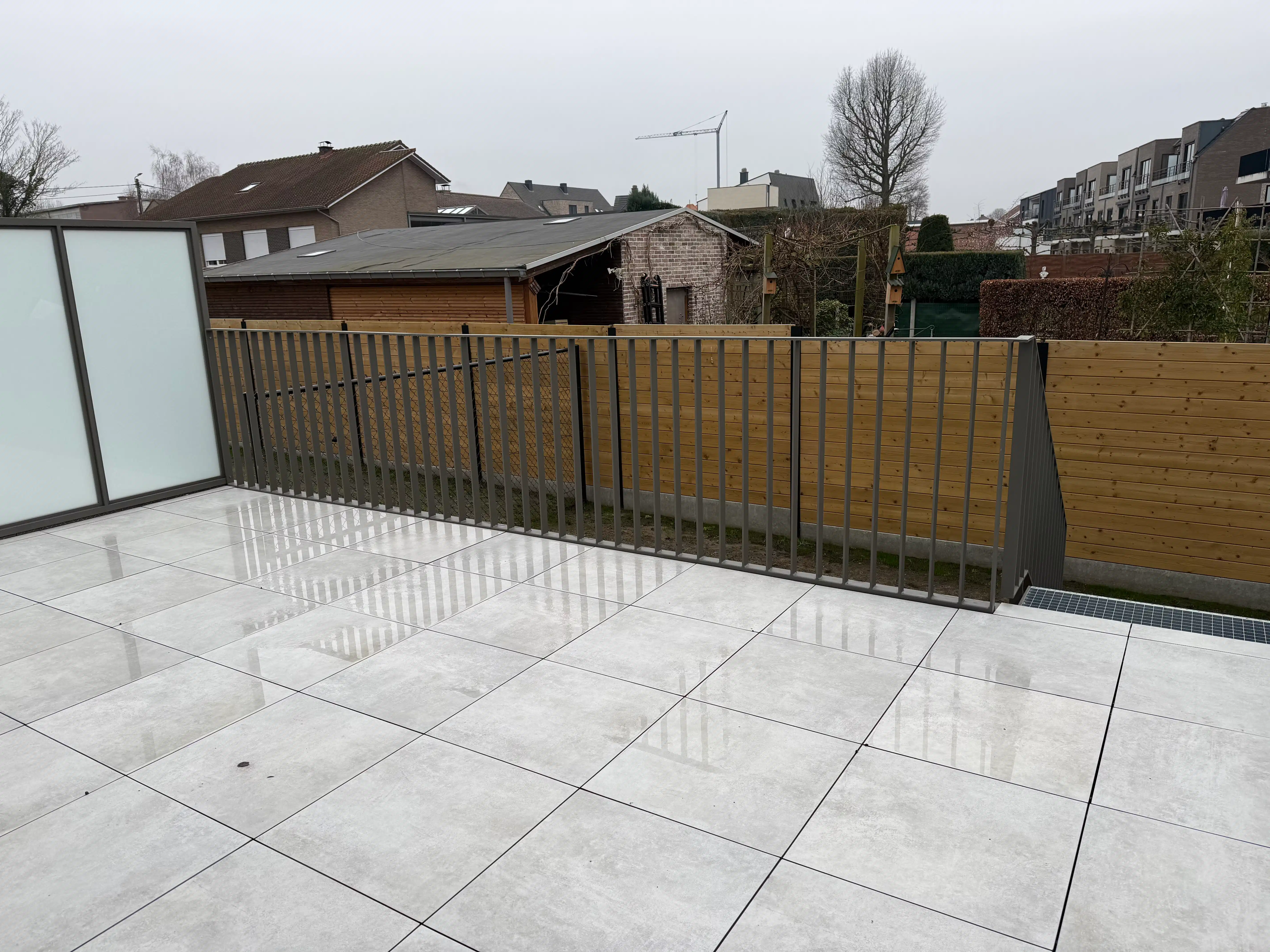 Te huur: Prachtig gelijkvloers 2-slaapkamerappartement met terras en privé-tuin foto 10