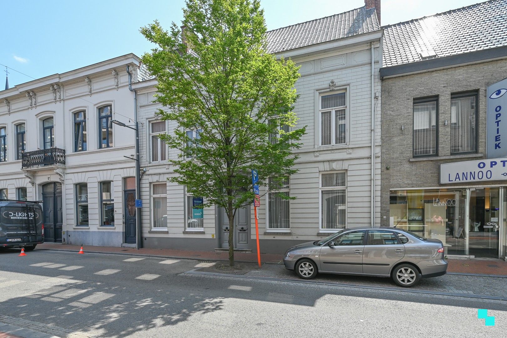 Wonen in erfgoed, zicht op het groen, midden in de stad Izegem. foto 2