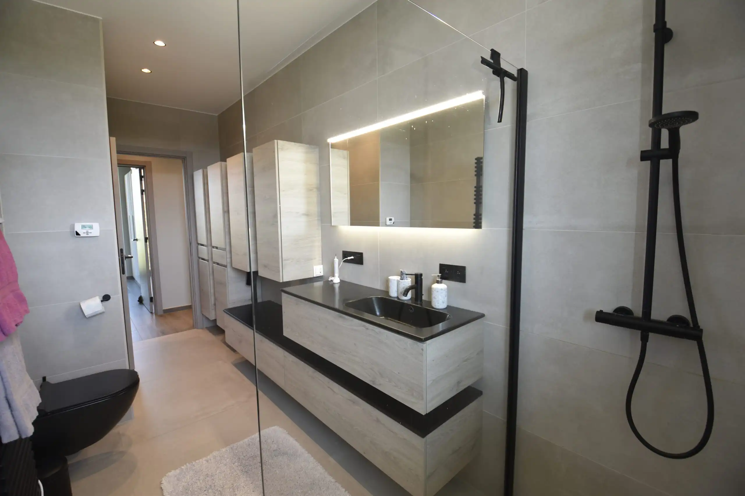 Modern penthouse met schitterend uitzicht en topafwerking – incl. autostaanplaats en berging foto 28