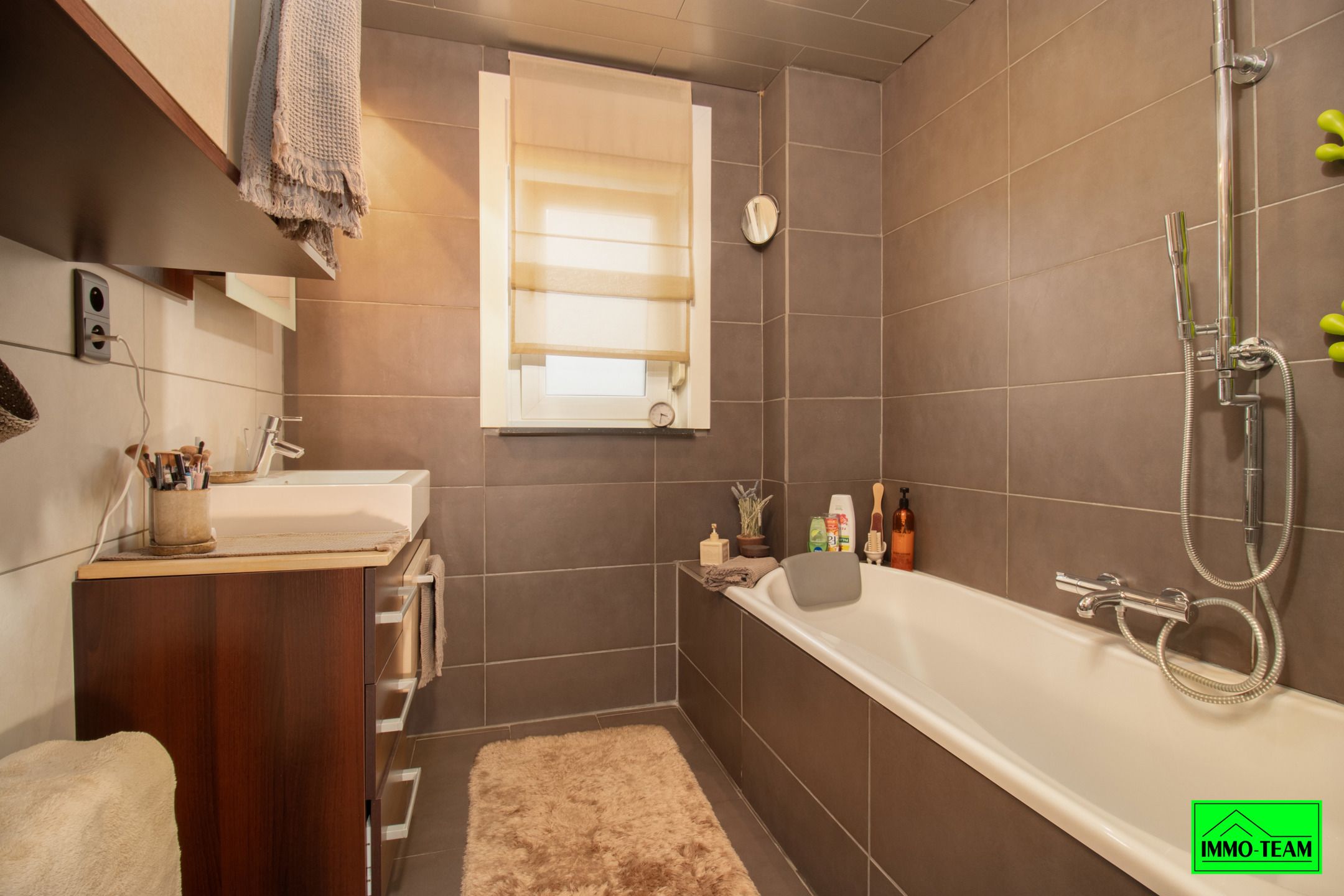 Charmante 2-gevelwoning in rustige buurt foto 14