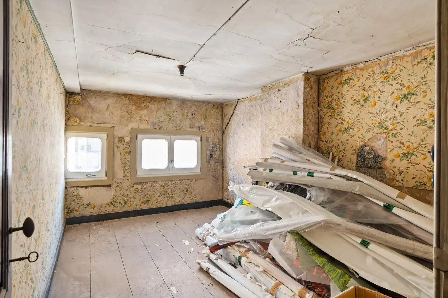 Handelspand in het hart van Lier met 7% nettorendement foto 15