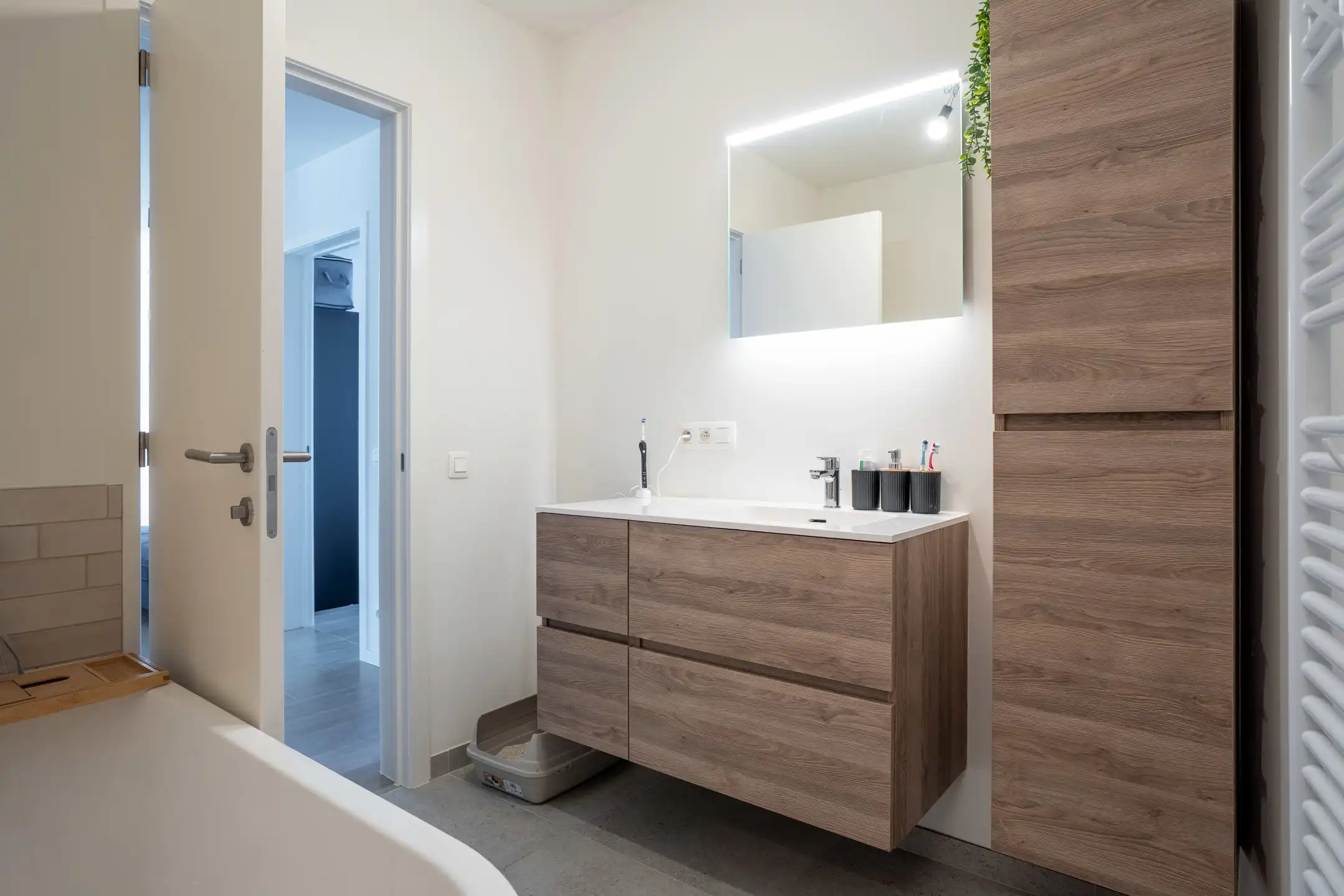 Knap en licht appartement op de 2e verd. met 2 terrassen foto 26