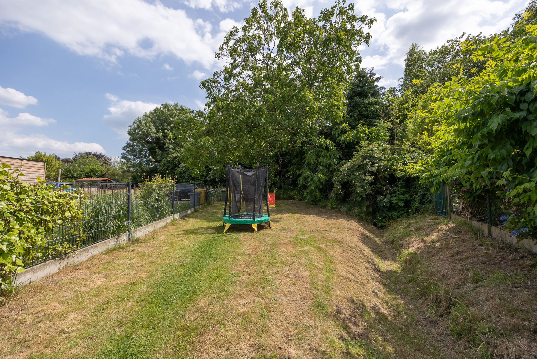 Recente energiezuinige woning met 3 slaapkamers en zuid georiënteerde tuin. foto 12