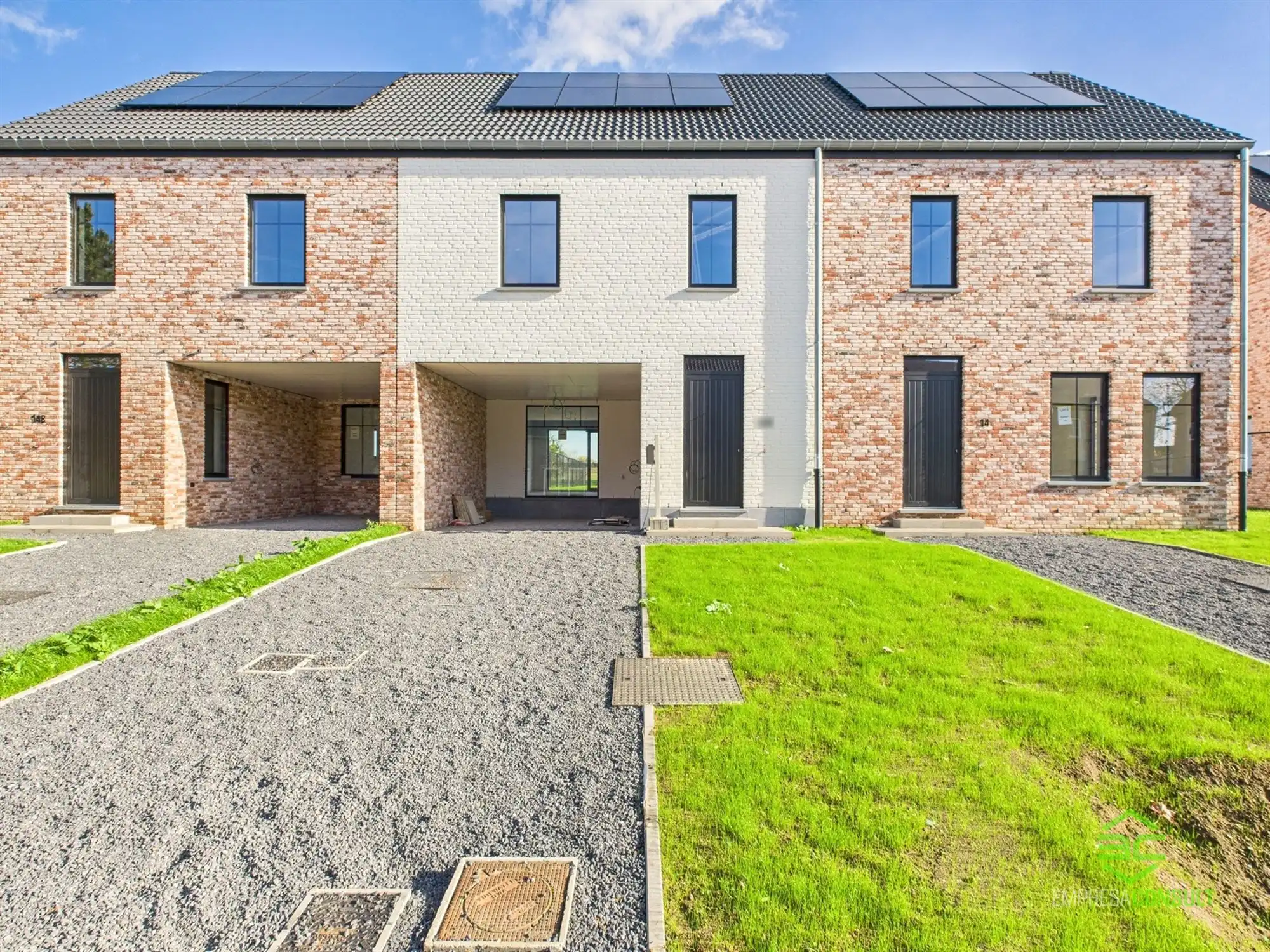 Nieuwbouwwoning in Rummen met 3slpk! foto {{pictureIndex}}