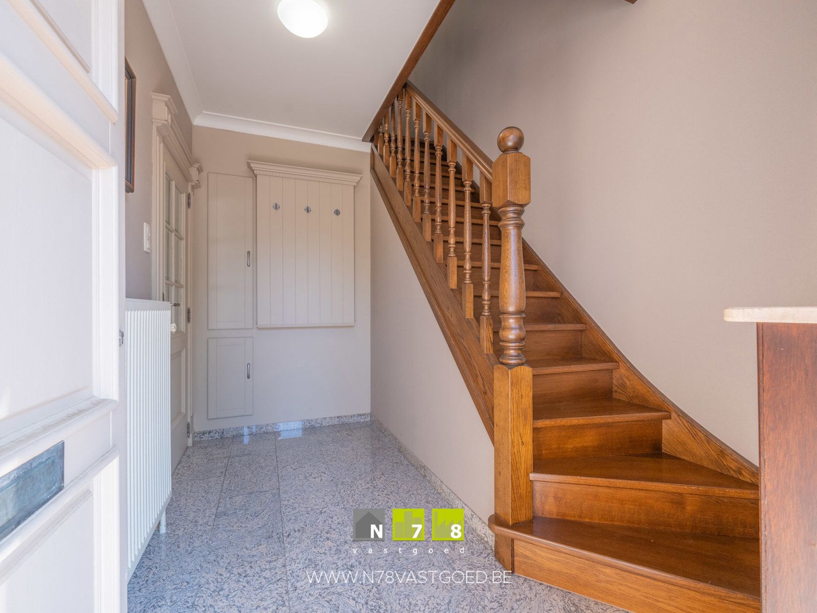 Gebouw te koop foto 11