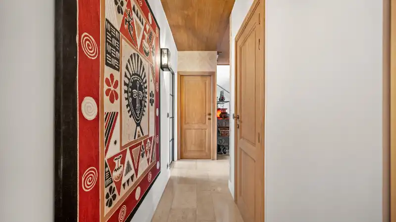 Ruime villa van 302m² op 36 are met zwembad en volledige onderkeldering foto 22