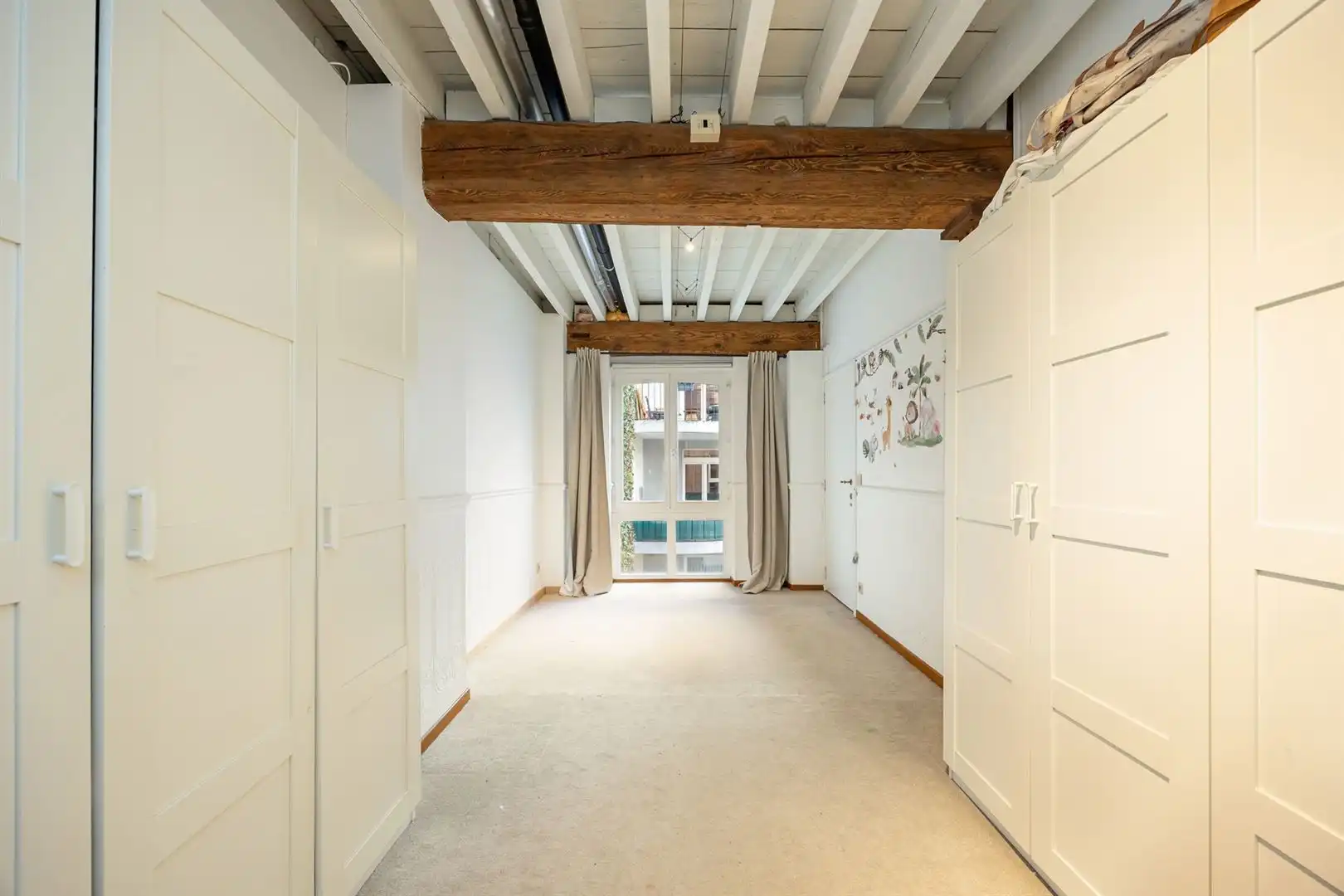 Wonen in een stukje Antwerpse geschiedenis, met de kathedraal als buur foto 20