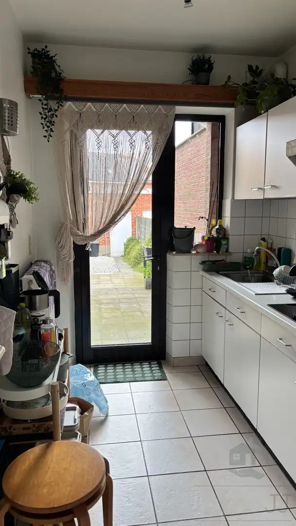 Gelijkvloers appartement met tuin en garage foto 4