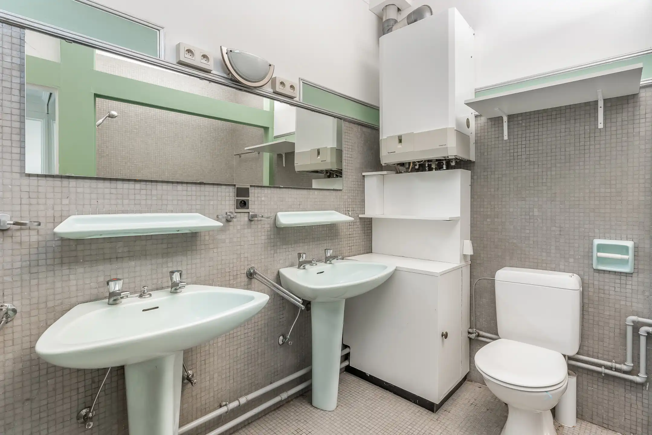 Handelspand + woning in het centrum van Hasselt foto 24