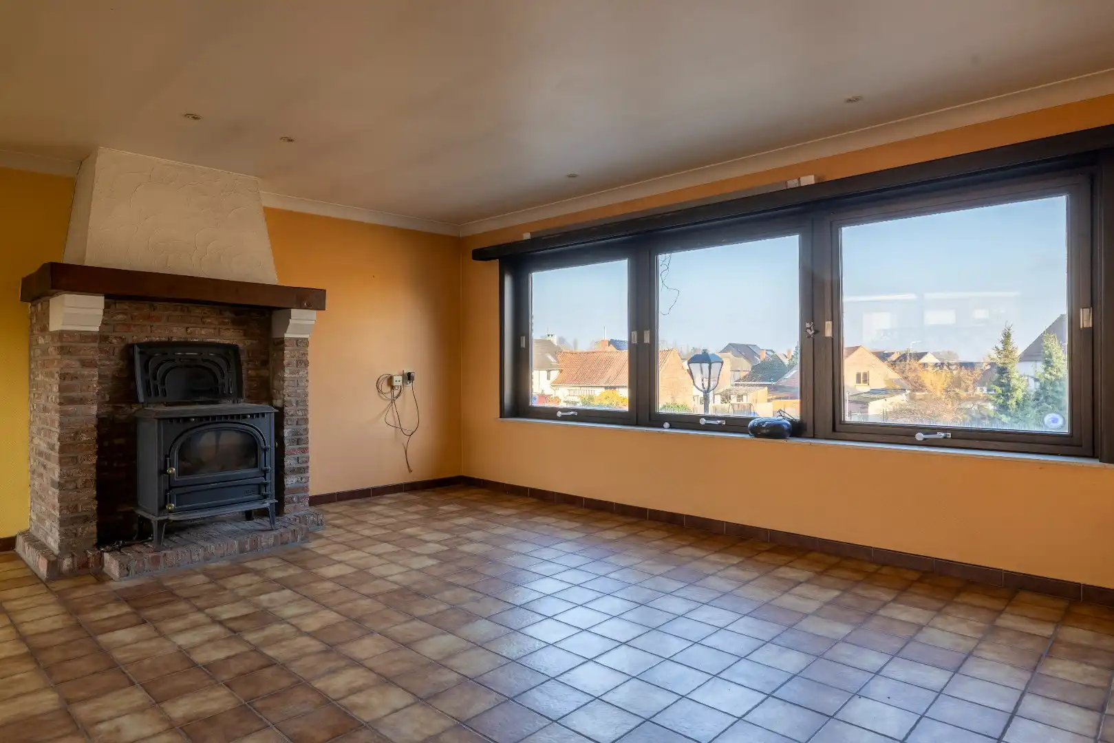 Gezellige bel-etage woning met 4 slk, grote garage en tuin foto 3