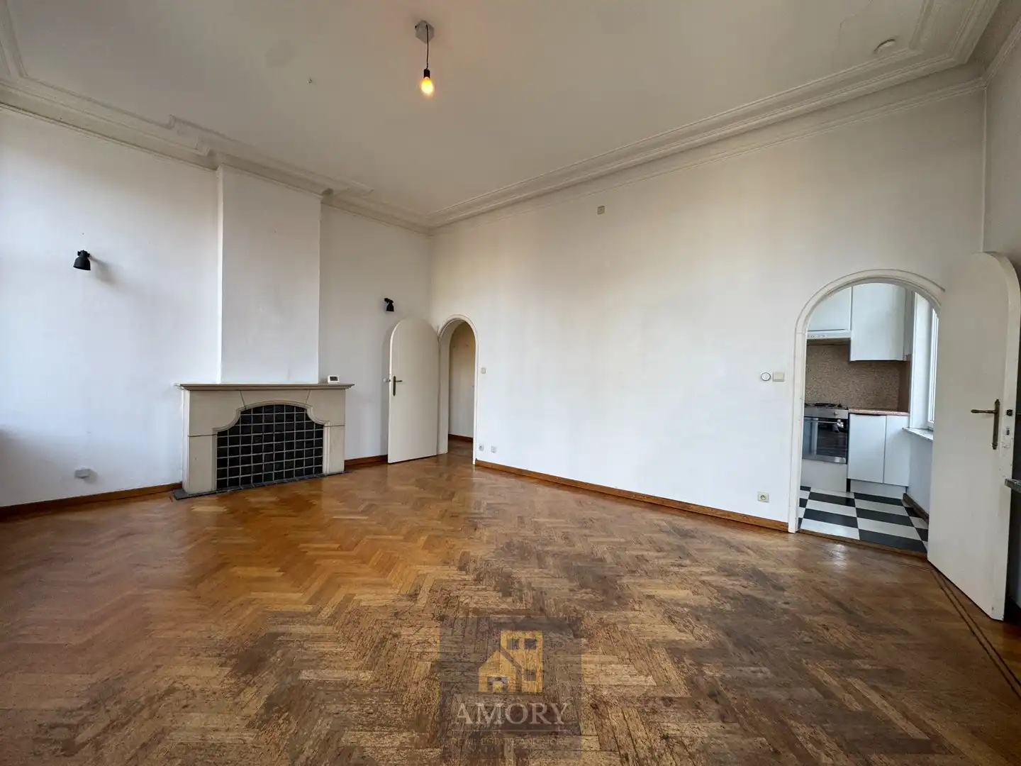 Lichtrijk hoekappartement met balkon op toplocatie Nederkouter foto 5