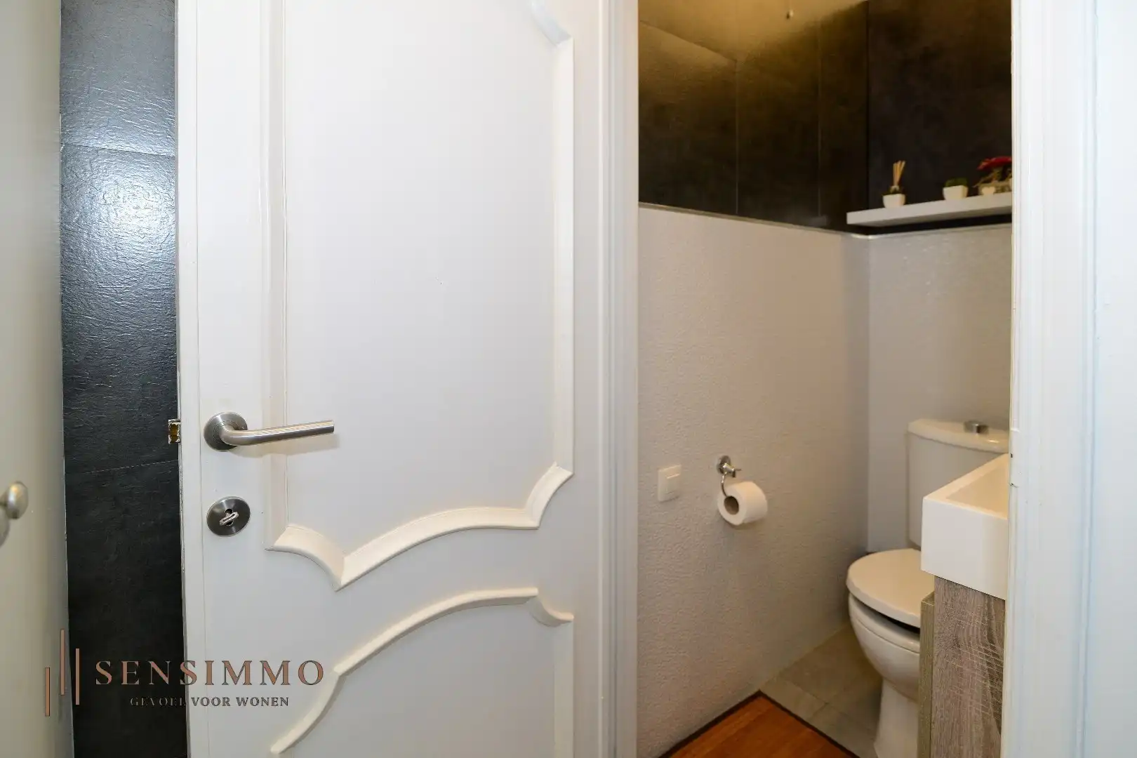 Open bebouwing op een ruim perceel van 45a58ca foto 12