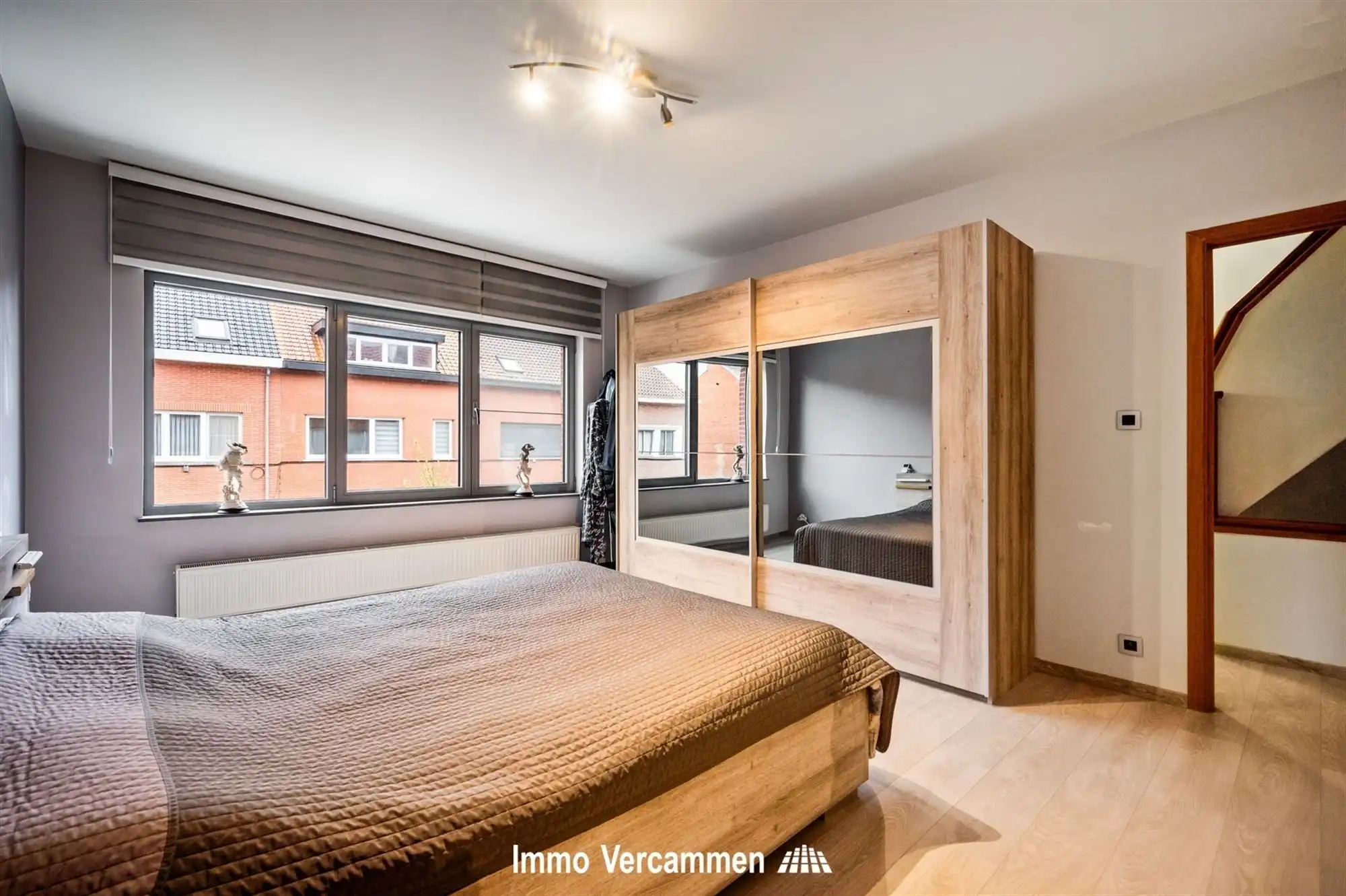 Instapklare woning met 4 SLPK te Mechelen foto 10