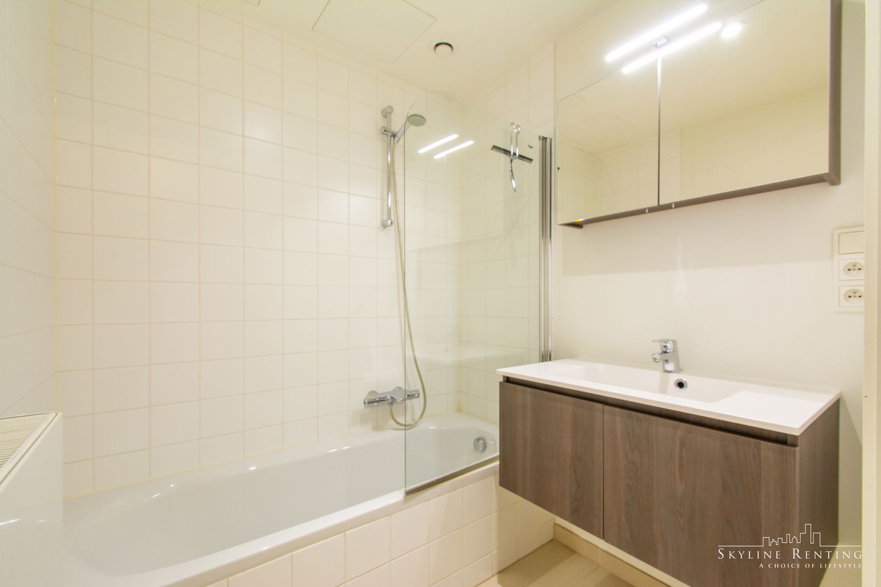 Excl. 1 slpk. appartement, vrij uitz., NAVO area foto 8