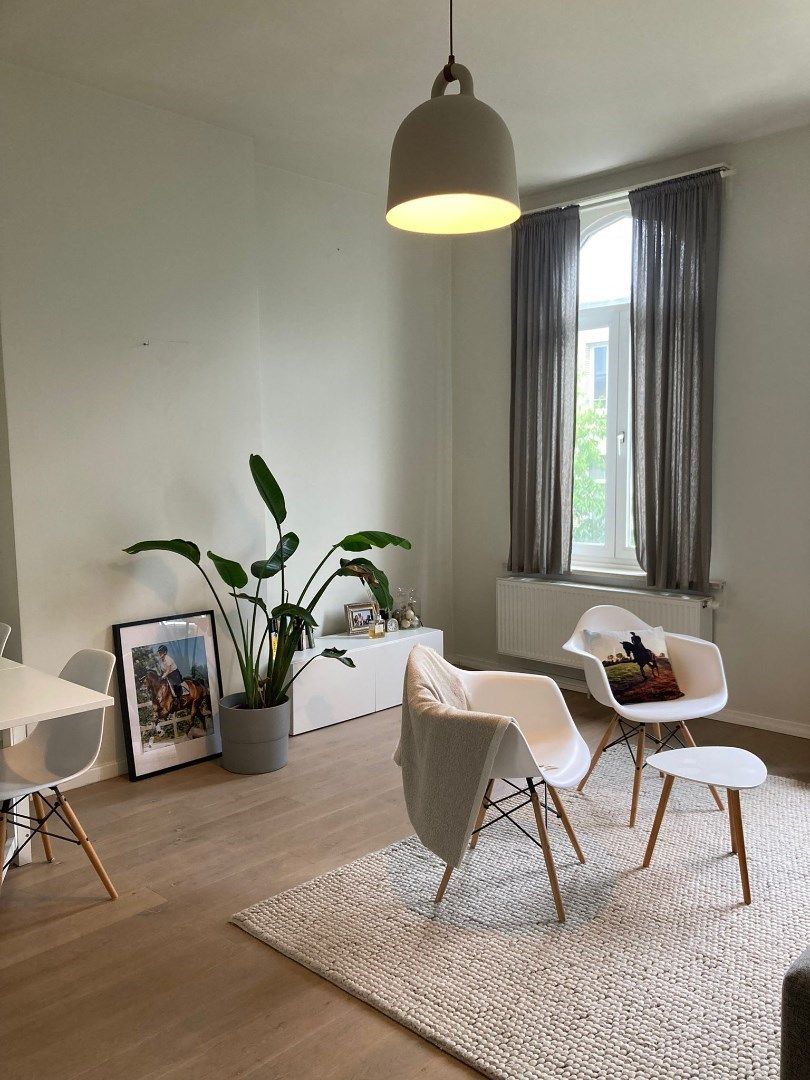 Prachtige instapklare studio van 50 m² op een zeer gunstige ligging te Nationalestraat! foto 6