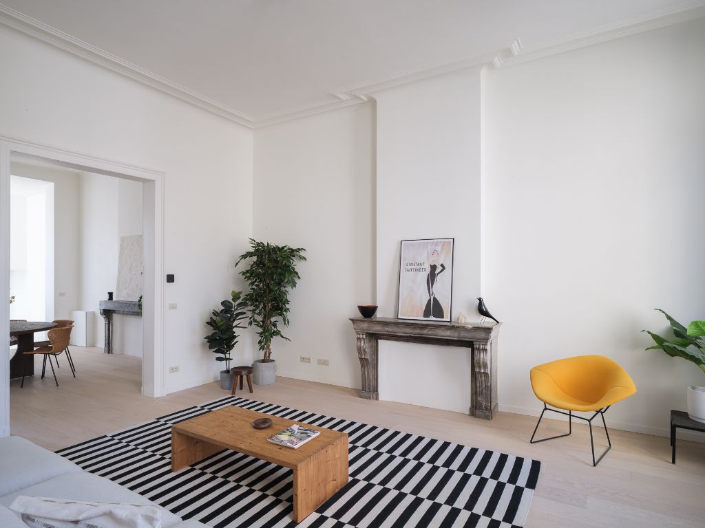 Luxueus appartement met groot volume en terras op toplocatie aan de Sint-Michielskerk foto 3