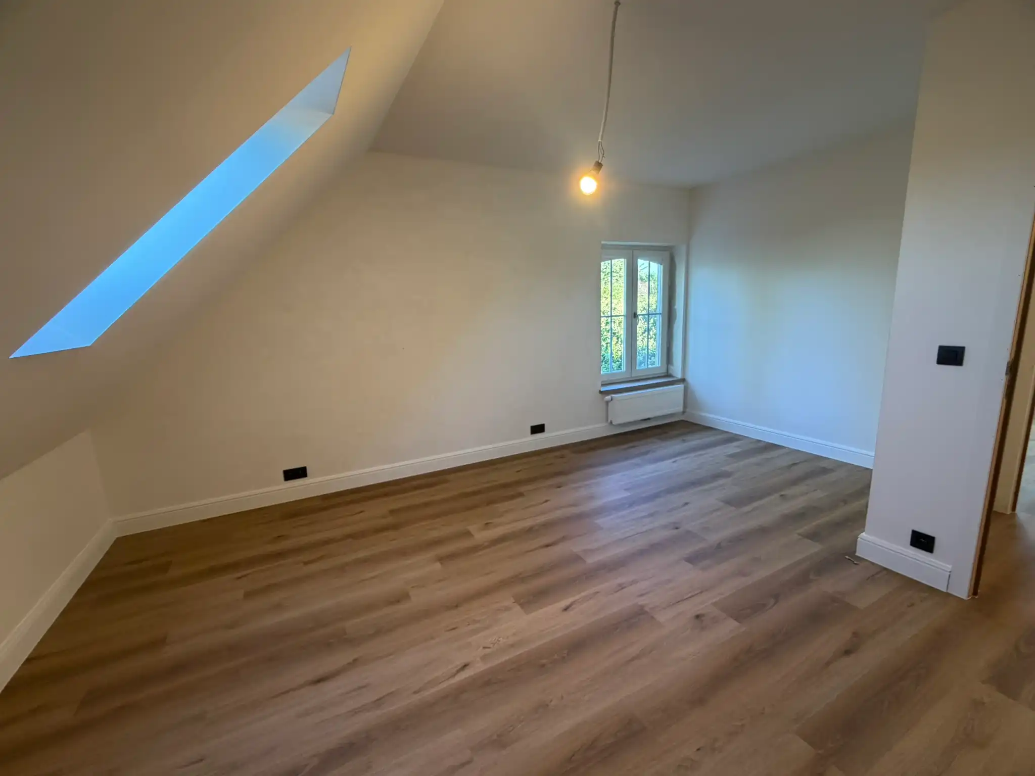 Prachtige landelijke woning met 5 slaapkamers & bijgebouwen foto 17