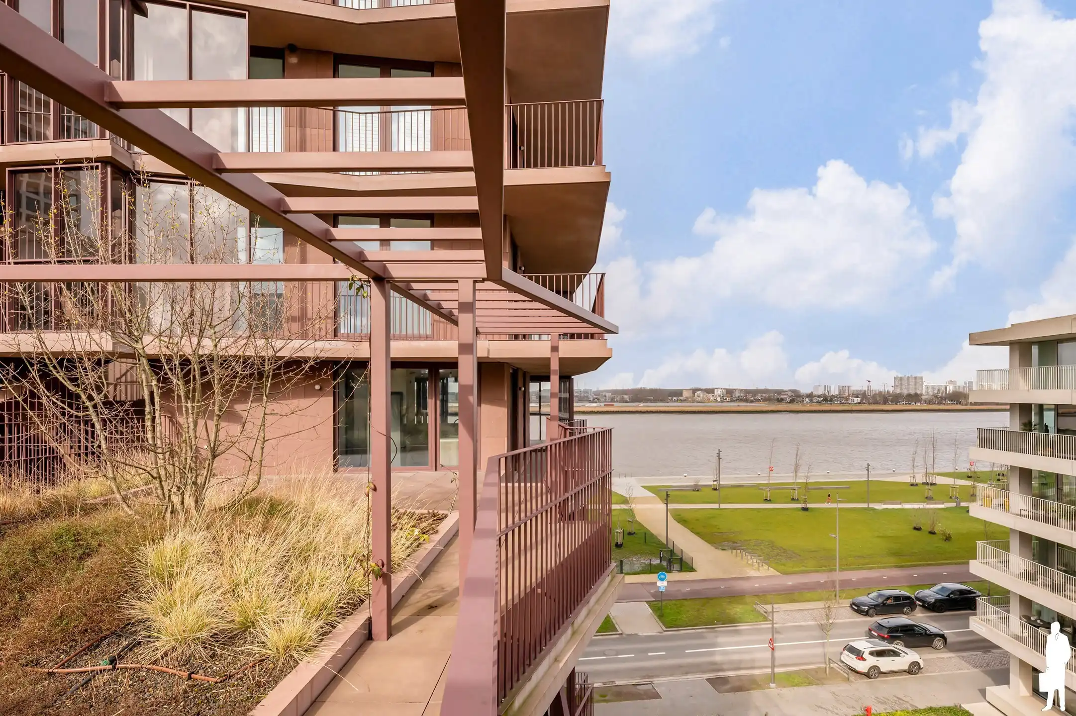 Prachtig nieuwbouwappartement onder BTW foto 30