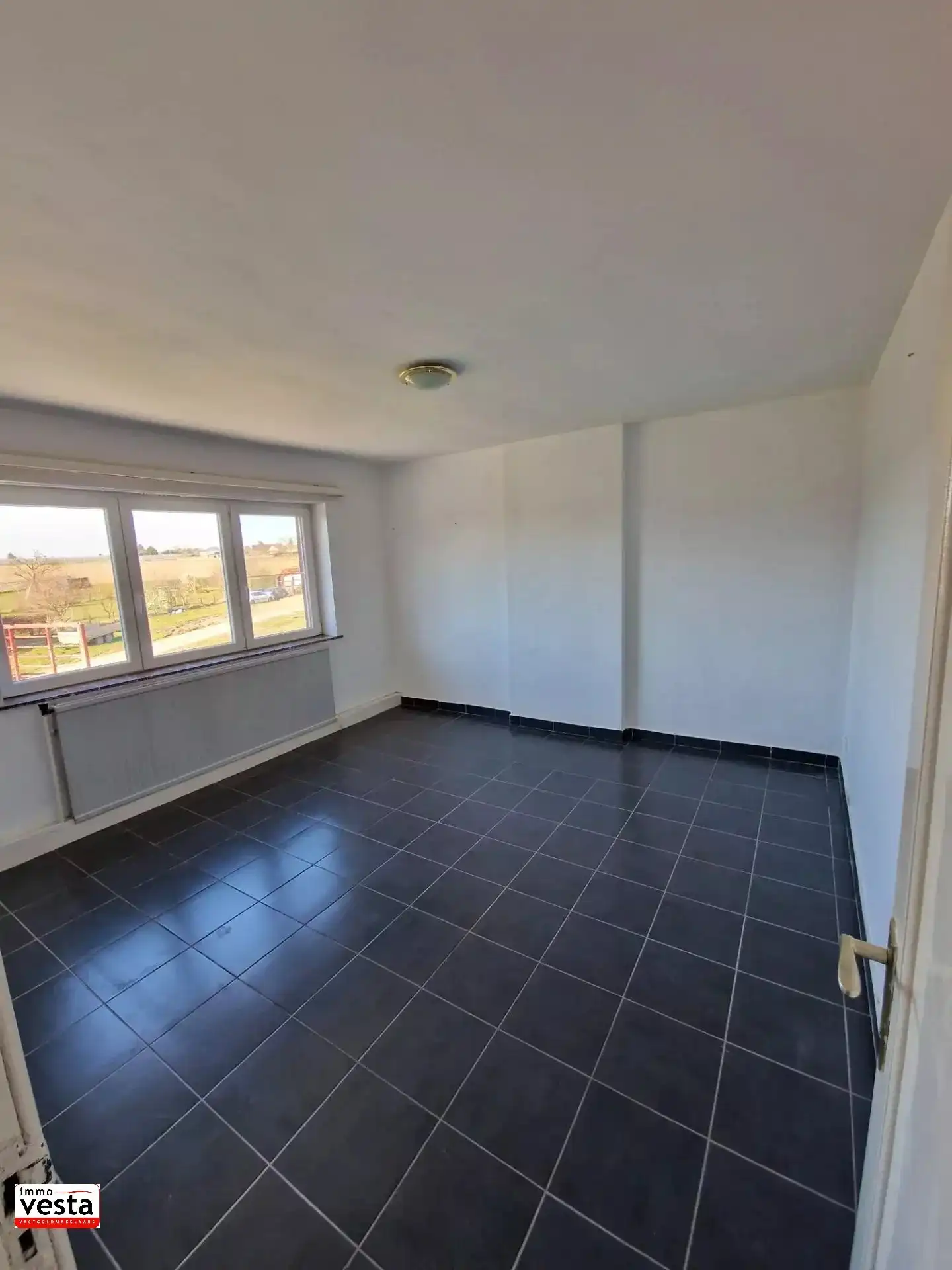 Halfopen woning met 3 slaapkamers in Velm foto 11