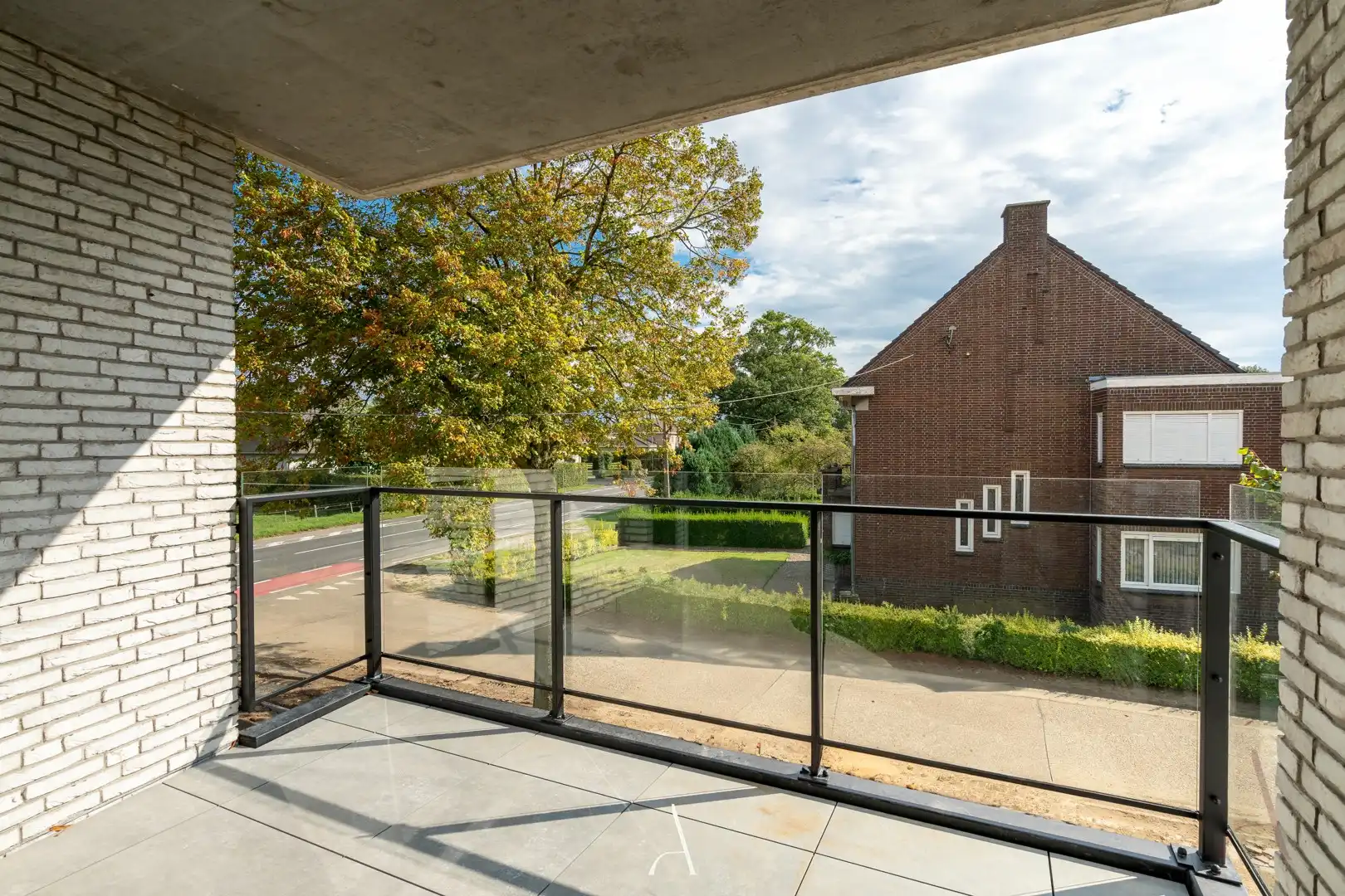 Te huur - Recent en energiezuinig 2-slaapkamerappartement met ondergrondse autostandplaats foto 5