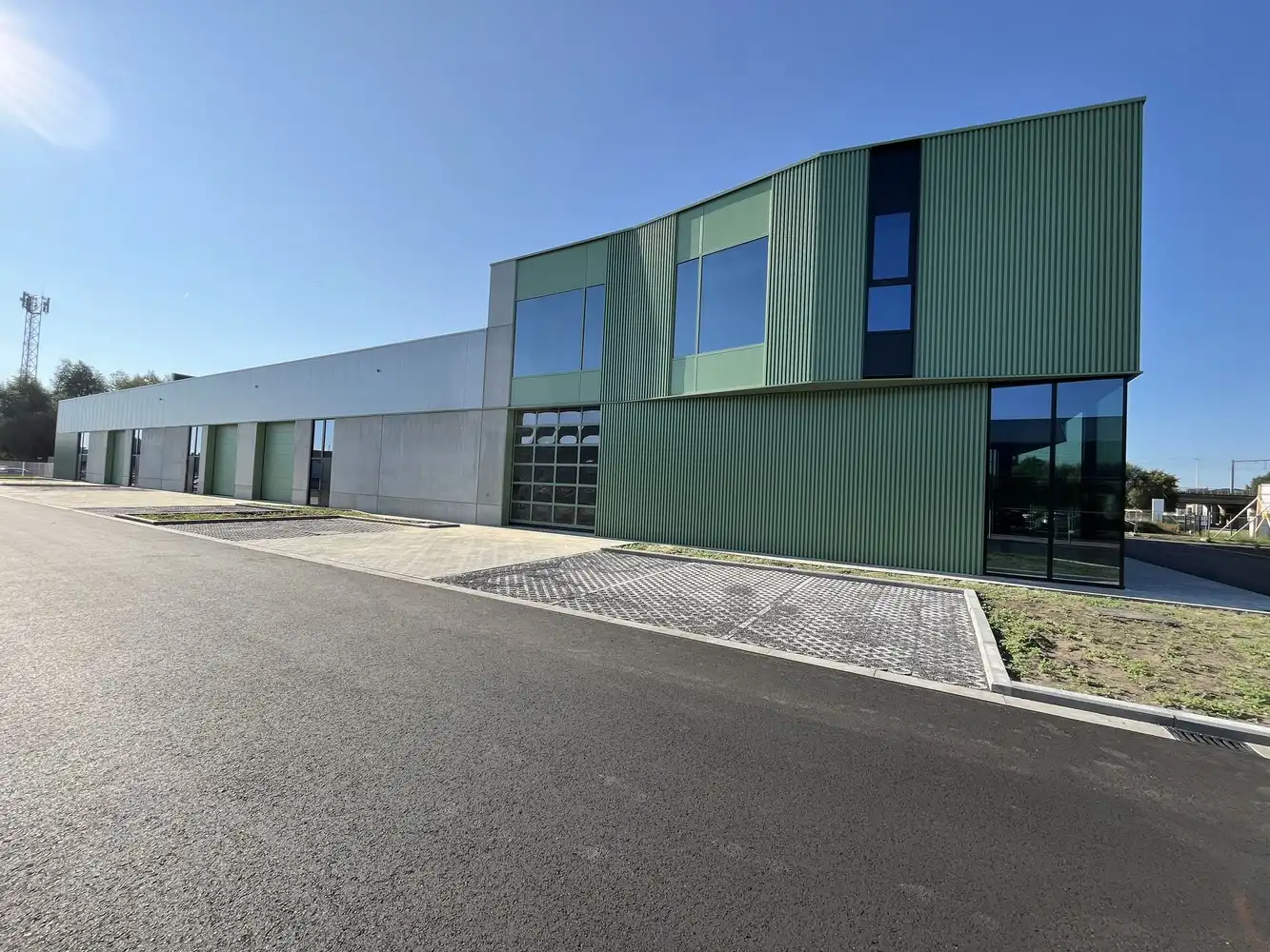 237m² bedrijfshal foto 9