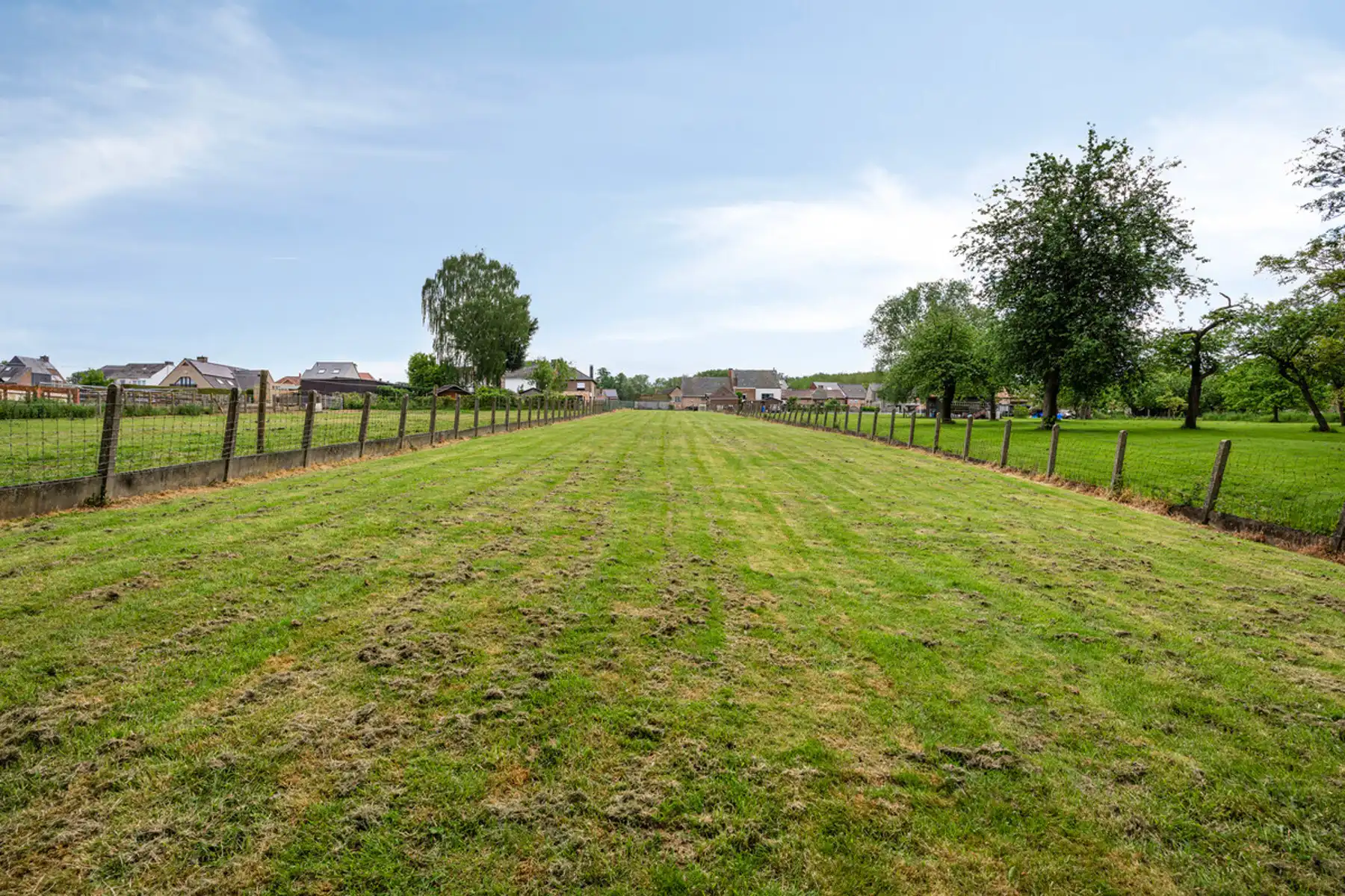 BOUWGROND van +/-2000m² voor open bebouwing - groene ligging foto 7