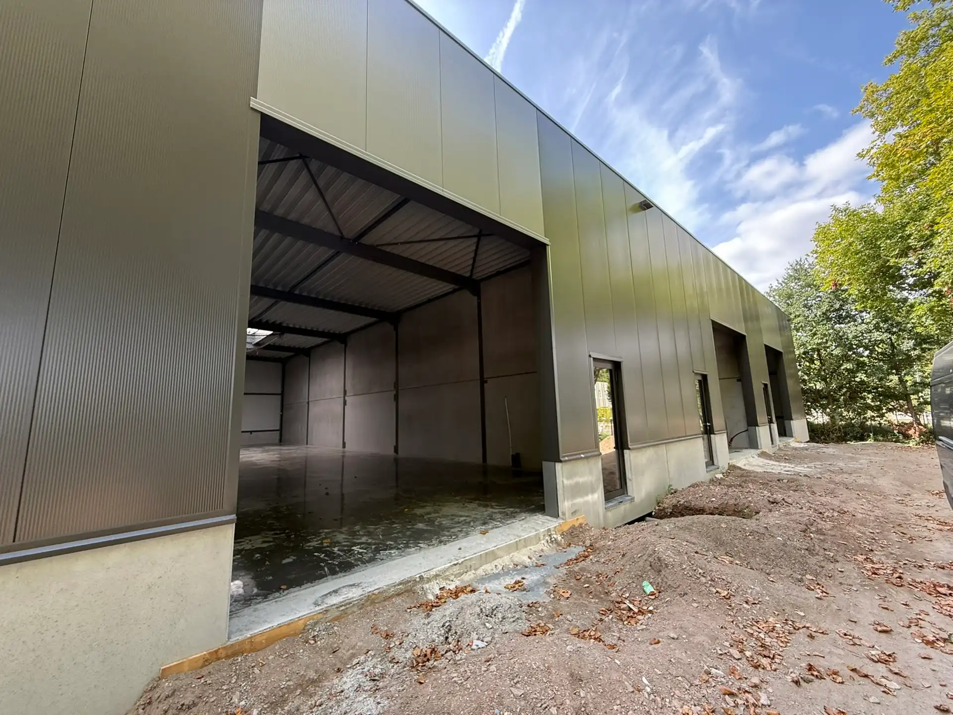 Bedrijfsvastgoed te huur Maccabilaan 13 - 2660 Antwerpen