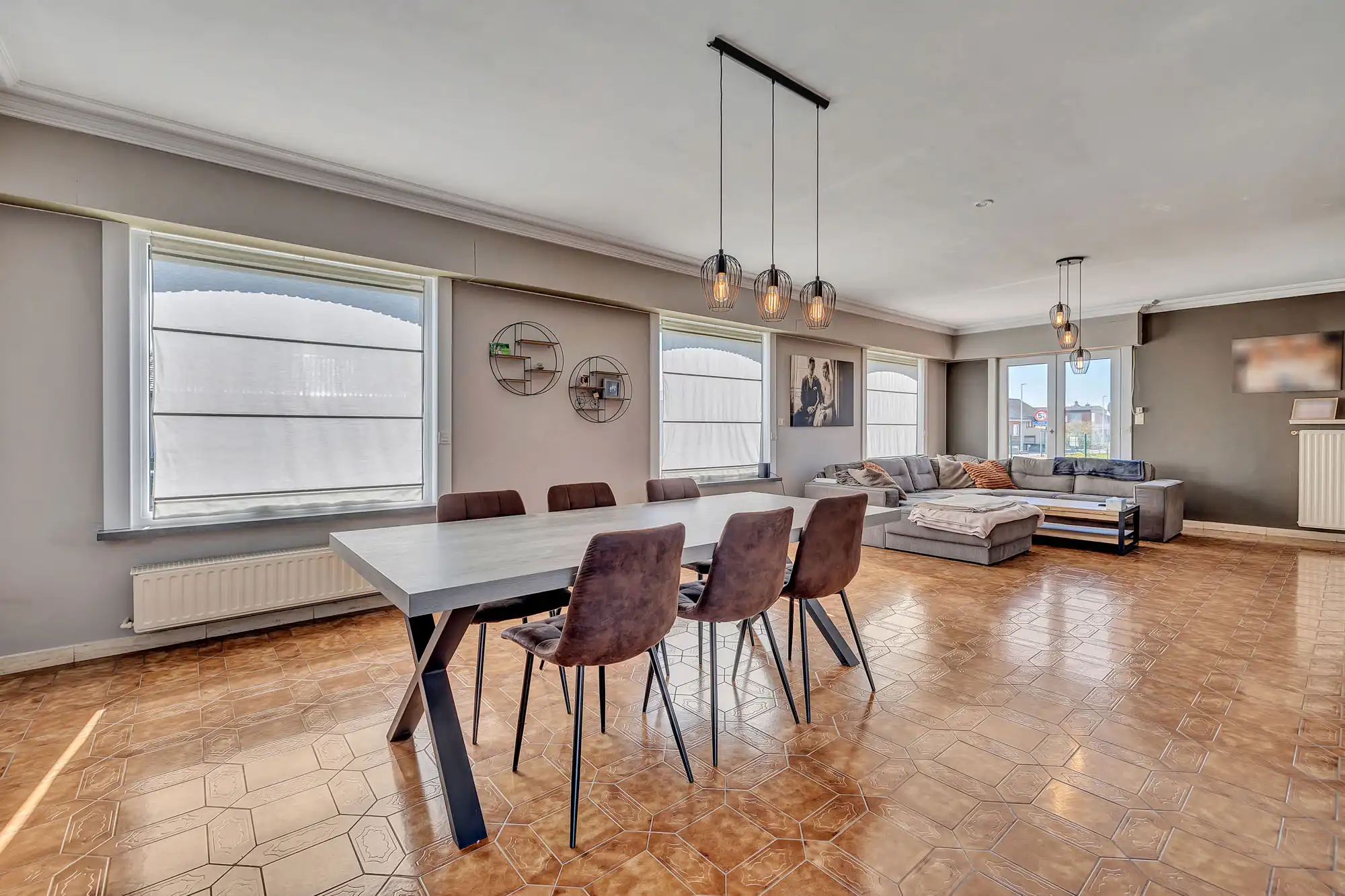 Ruime gezinswoning met 4 slaapkamers foto 7