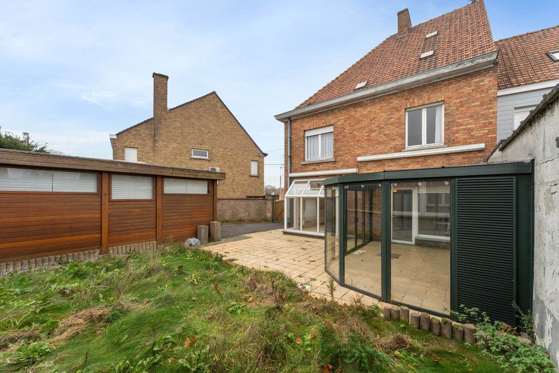 Centraal gelegen woning met 4 slpk , 2 garages en stadstuin foto 20