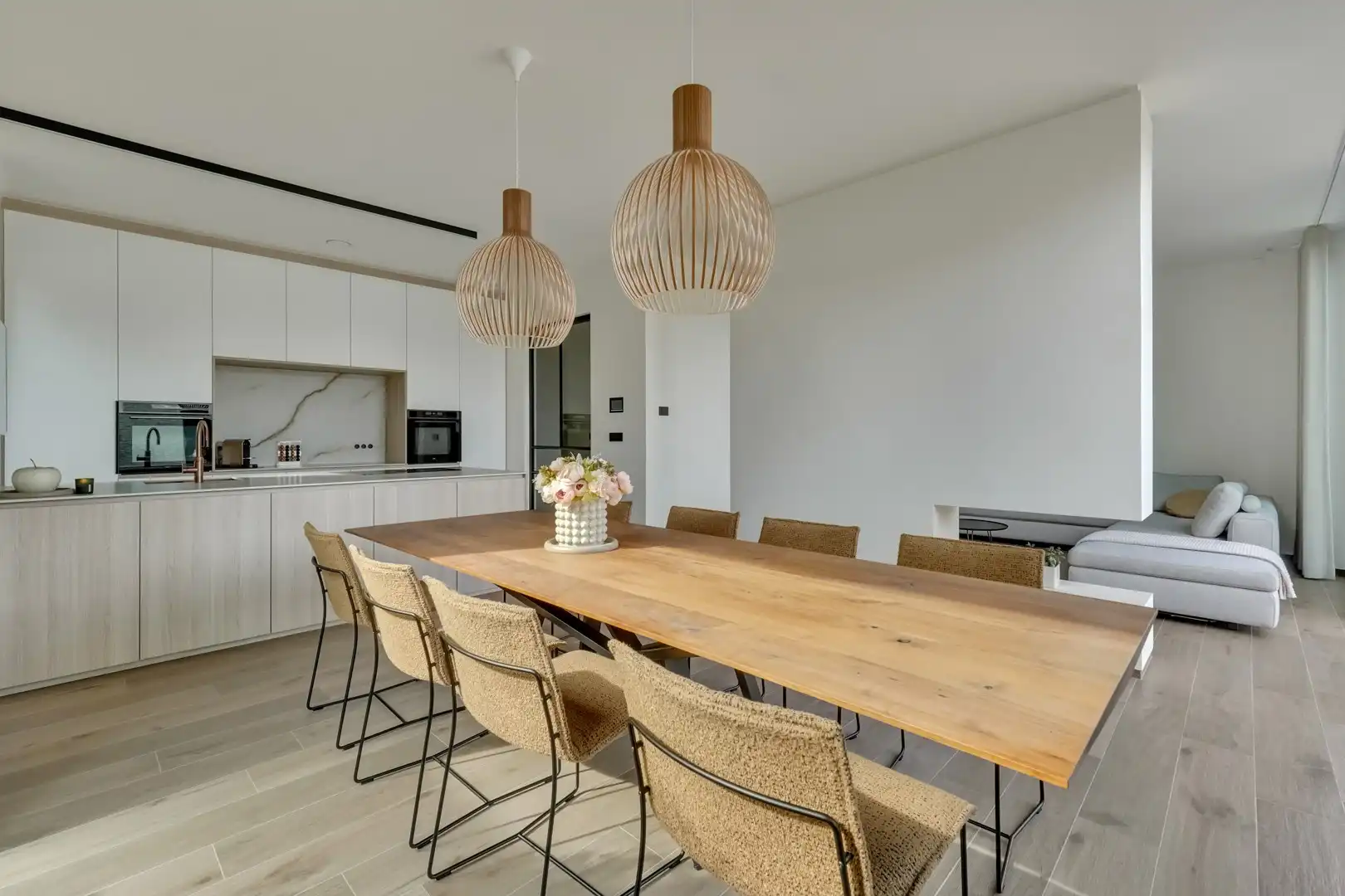 Luxe gelijkvloerse villa met zwembad & multifunctioneel poolhouse te Lanklaar foto 10