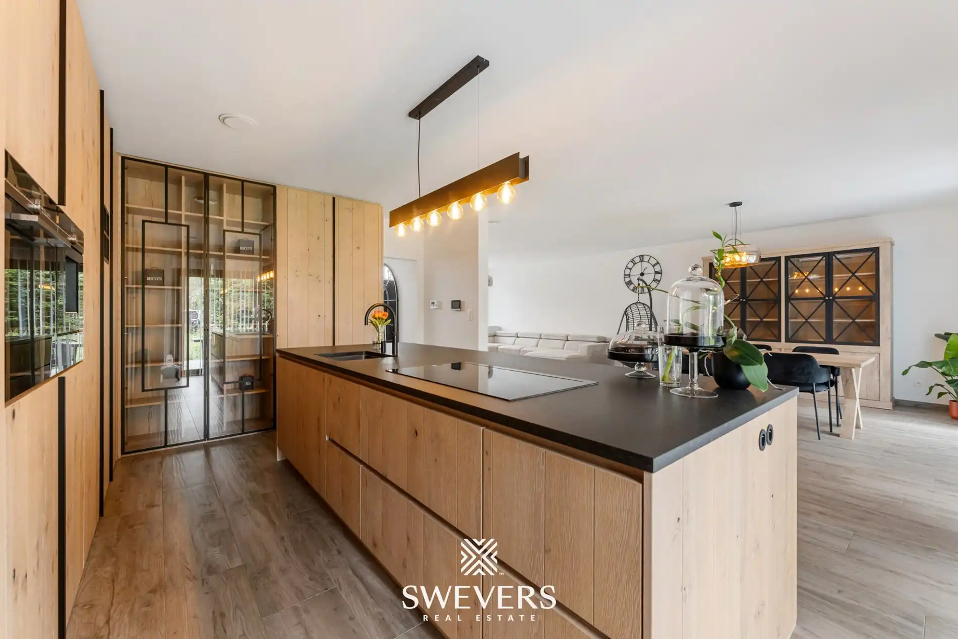 Ruime recente woning ( 314m²) op 6 are 80 ca in Paal  foto 10