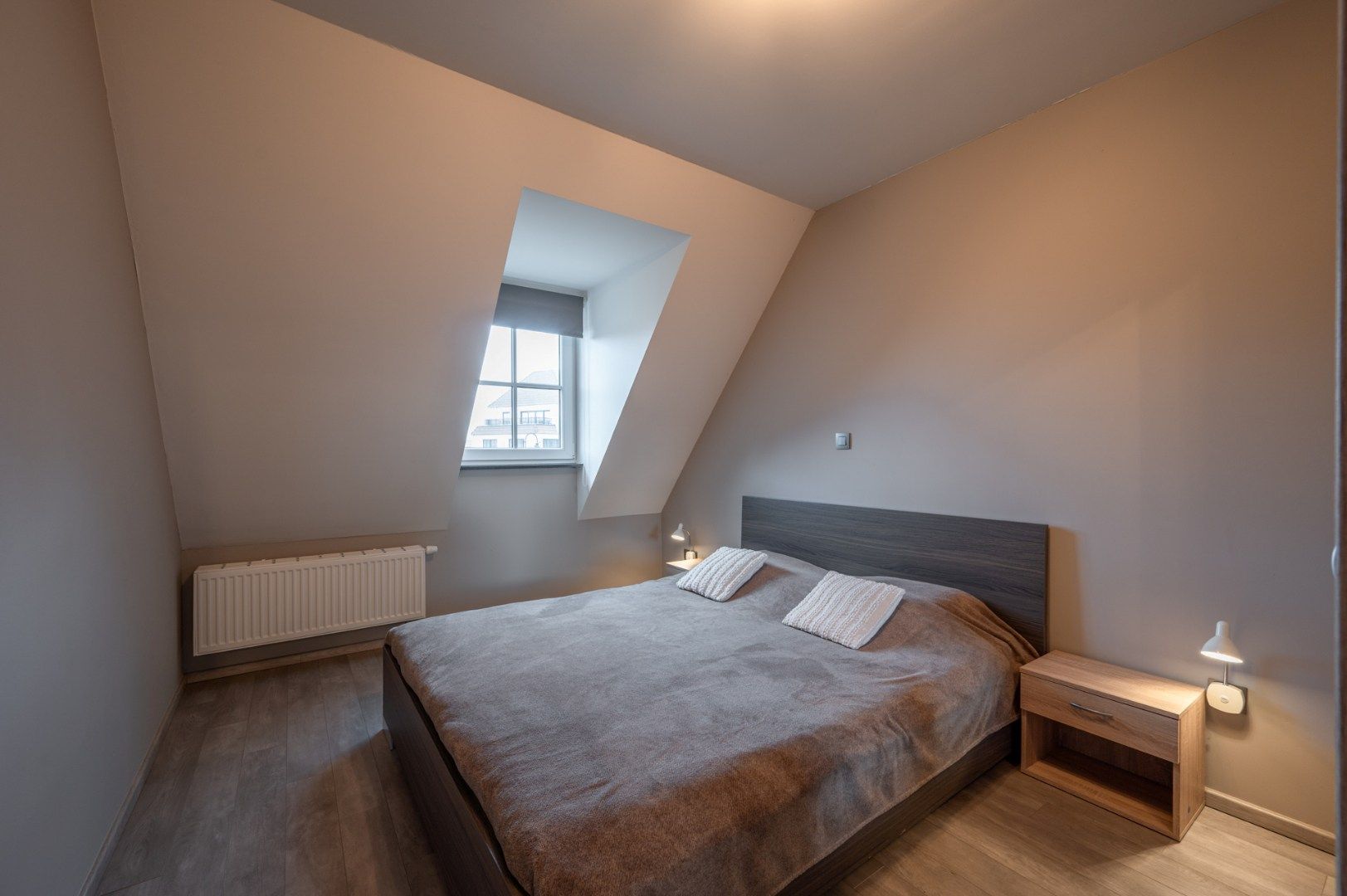 Prachtige en zéér ruime woning met kwaliteitsvolle afwerking foto 24