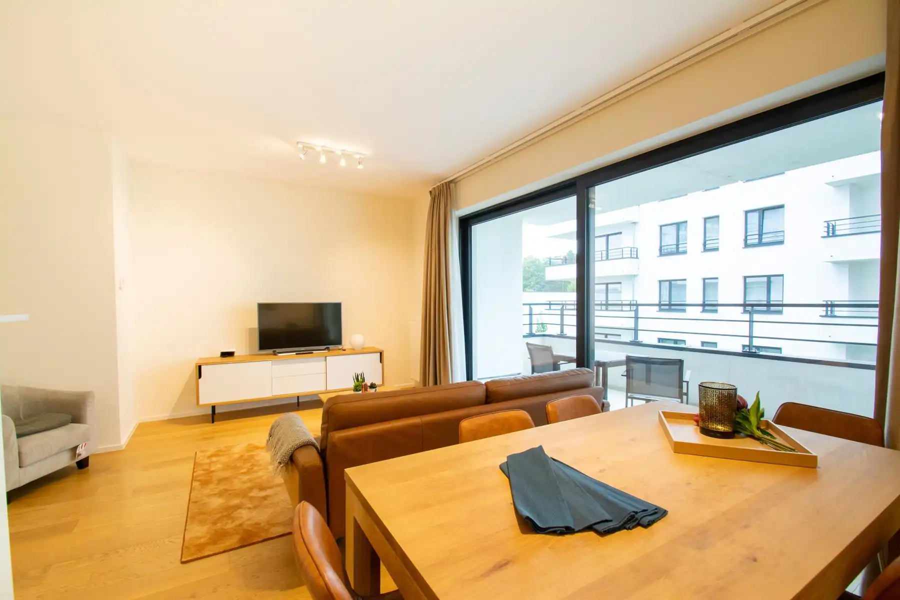 Prachtig appartement - 2 Kamers + TERRAS foto 2