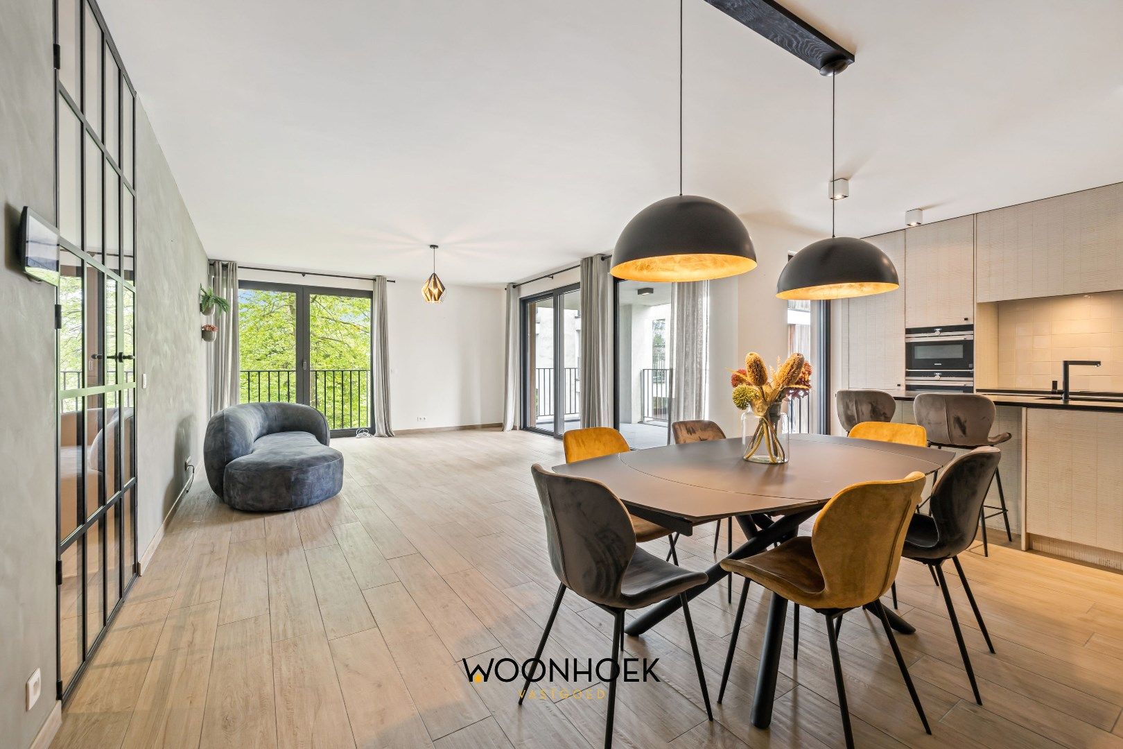 Exclusief 2-slpk appartement met 2 terrassen en patio! foto 2