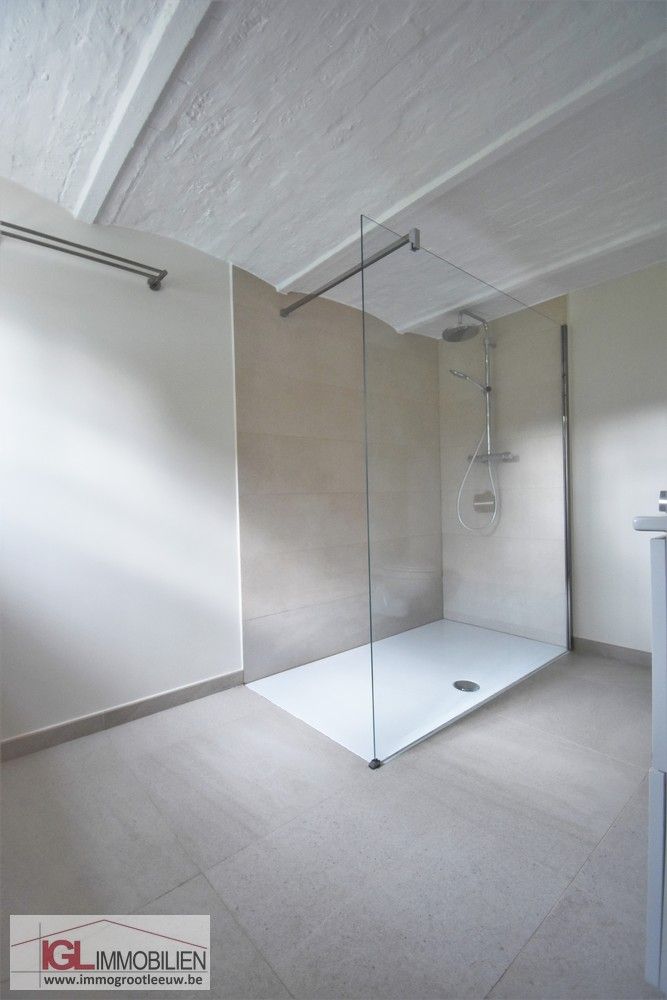 Charmante gerenoveerde fermette met 4 slaapkamers! foto 13