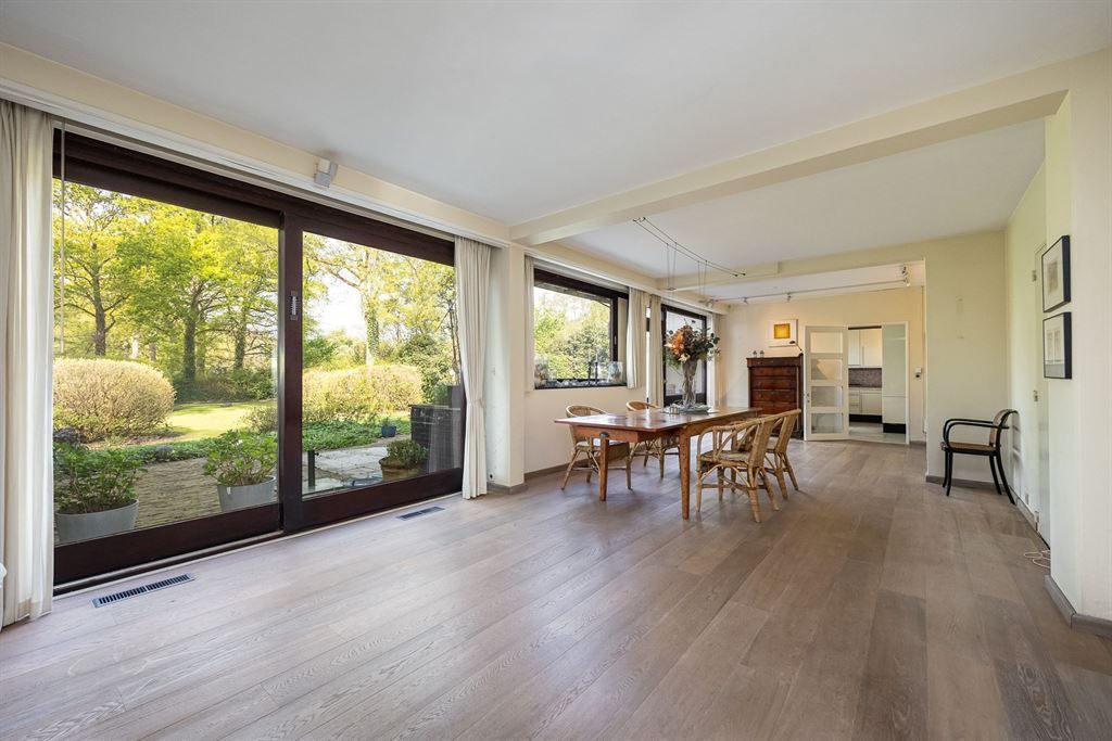 Moderne stijlvilla grenzend aan de landerijen van het kasteel van 's-Gravenwezel foto 10