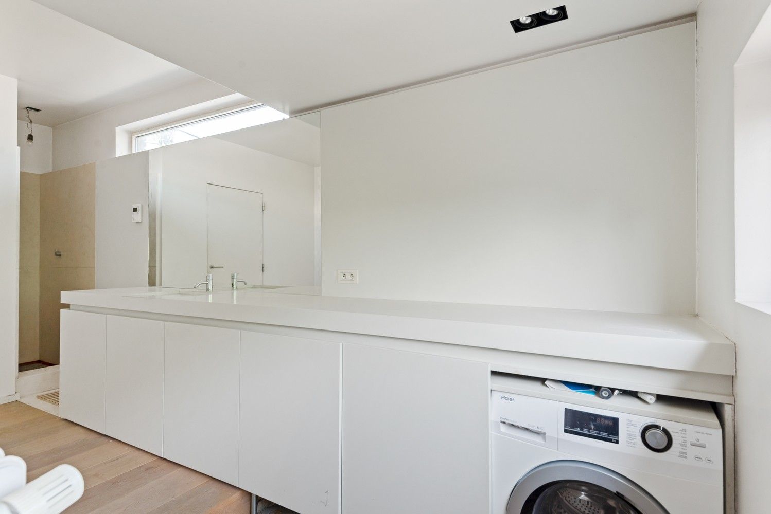Vrijstaande en gemoderniseerde woning foto 13