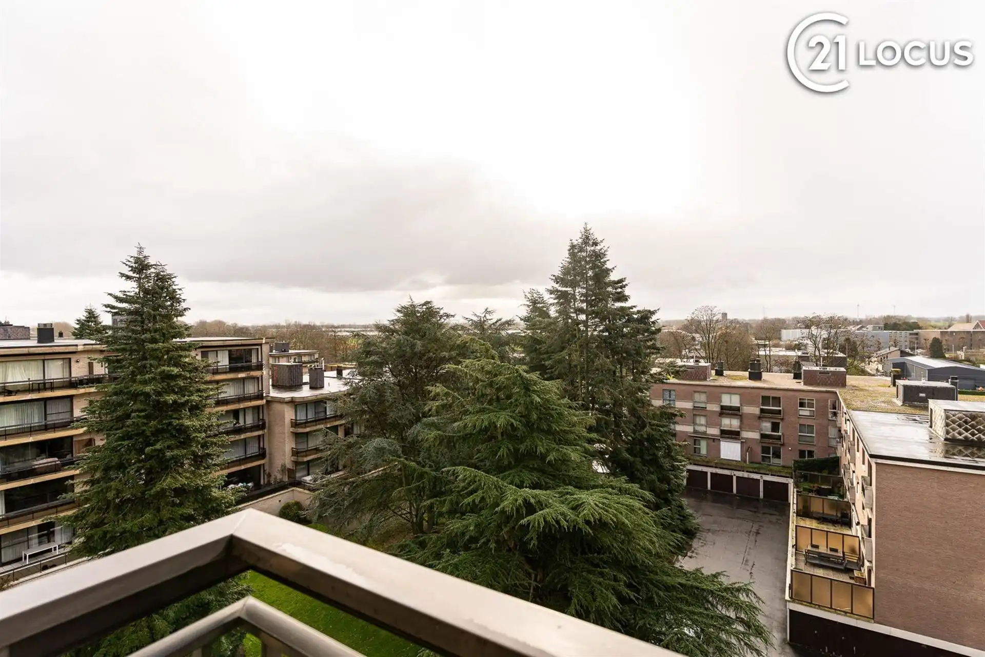 Ruim appartement met 3 slaapkamers in Beveren-Waas foto 4
