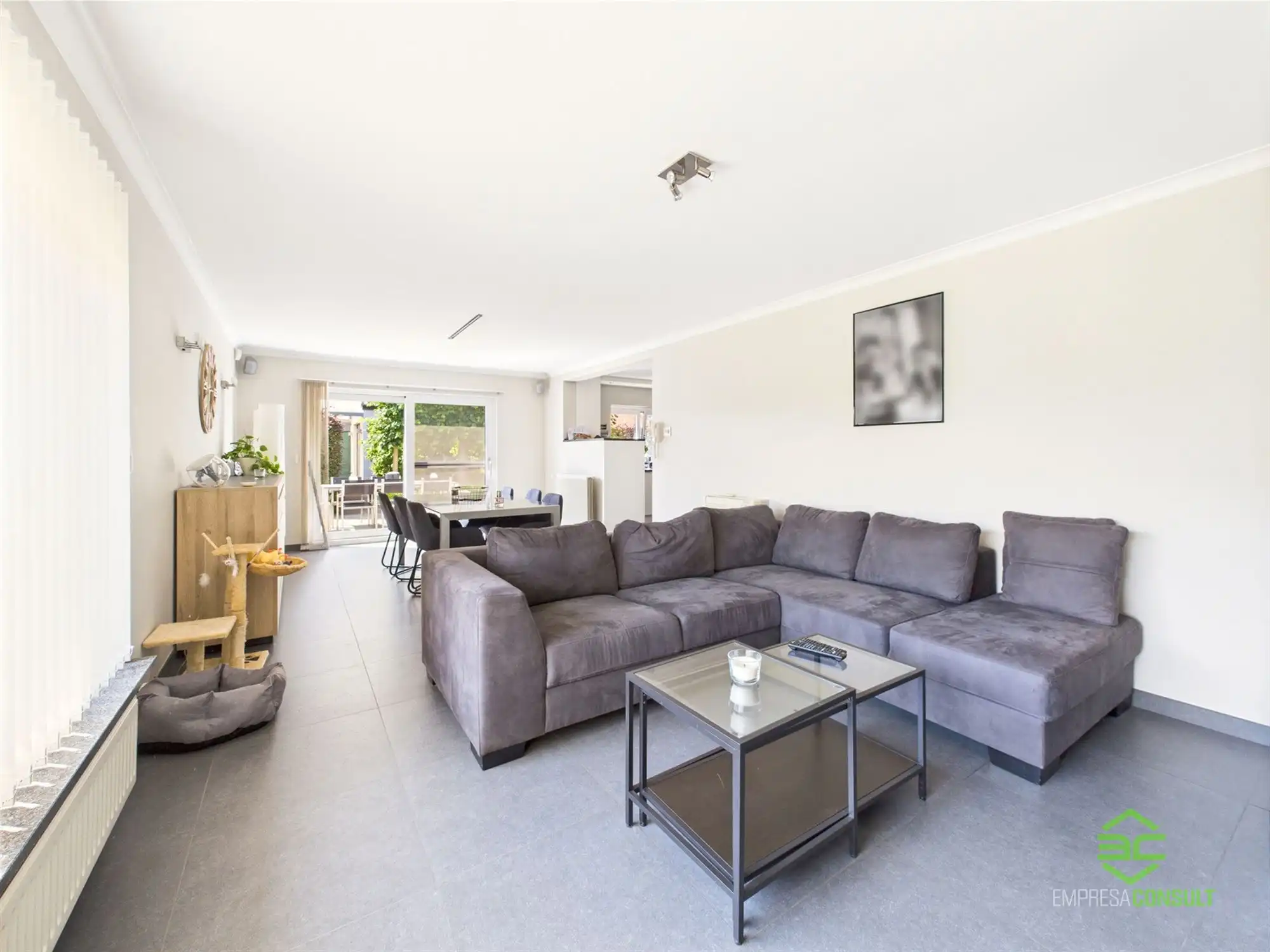 Instapklare gezinswoning met 3 slpk in Linkhout! foto 6