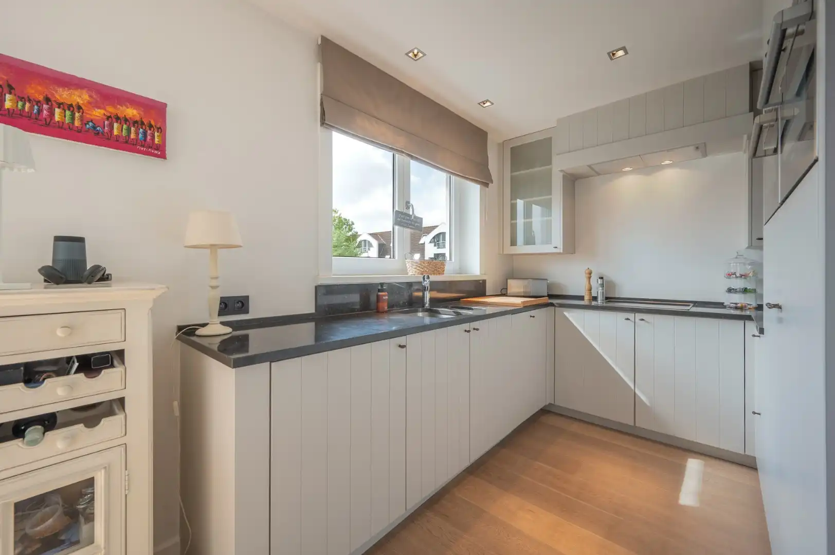 Ruim en comfortabel 3-slaapkamerappartement, gelegen op een uitzonderlijk rustige locatie in Duinbergen foto 6