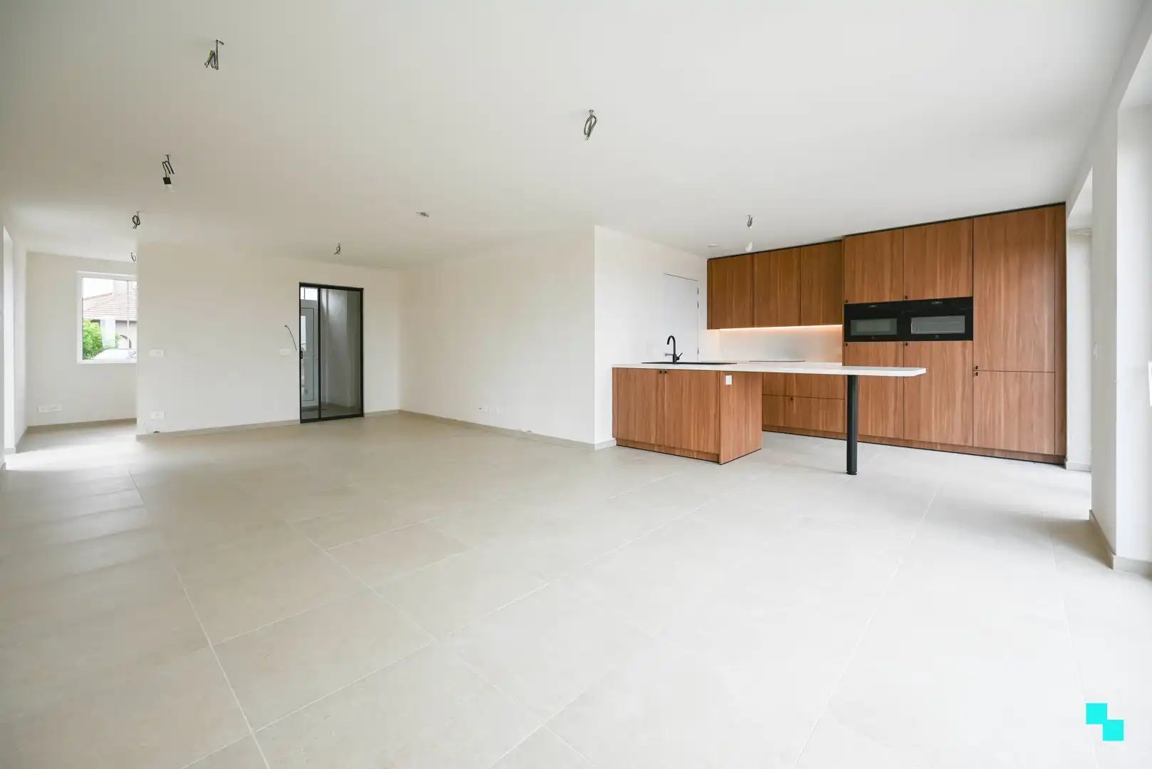 Ruime nieuwbouwwoning met landelijk verzicht in Marialoop foto 3