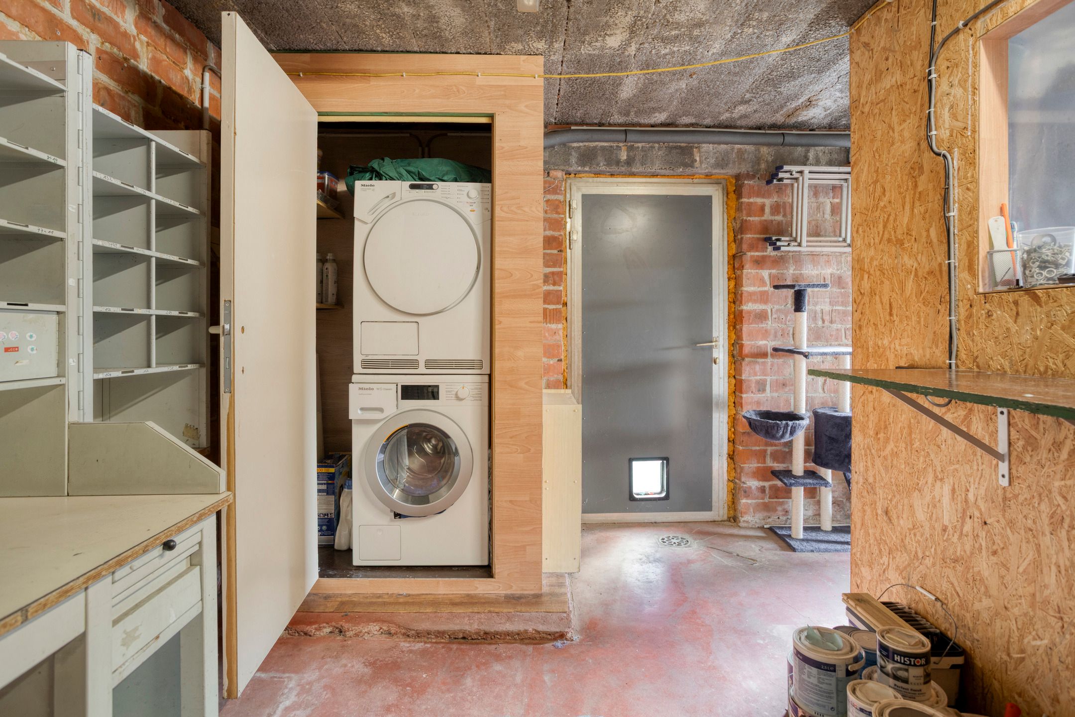 Halfopen bebouwing op uitstekende locatie foto 30