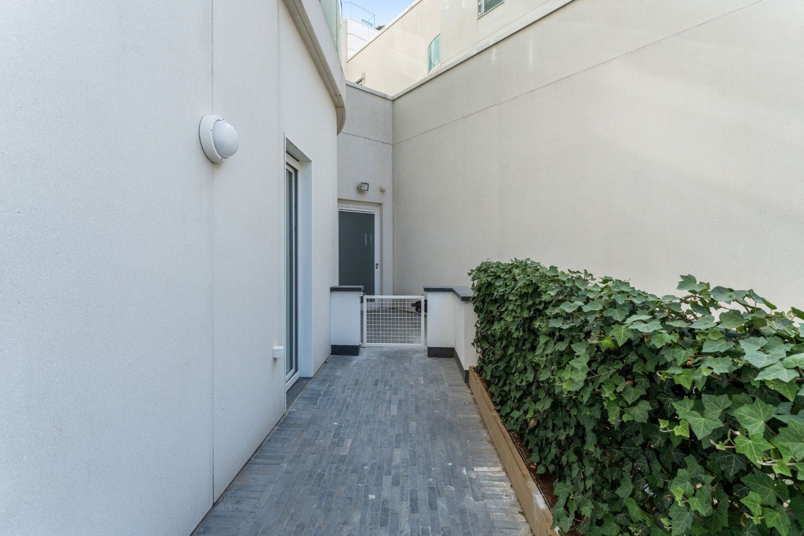 Nieuwbouwappartement in luxe-residentie White Princess foto 18