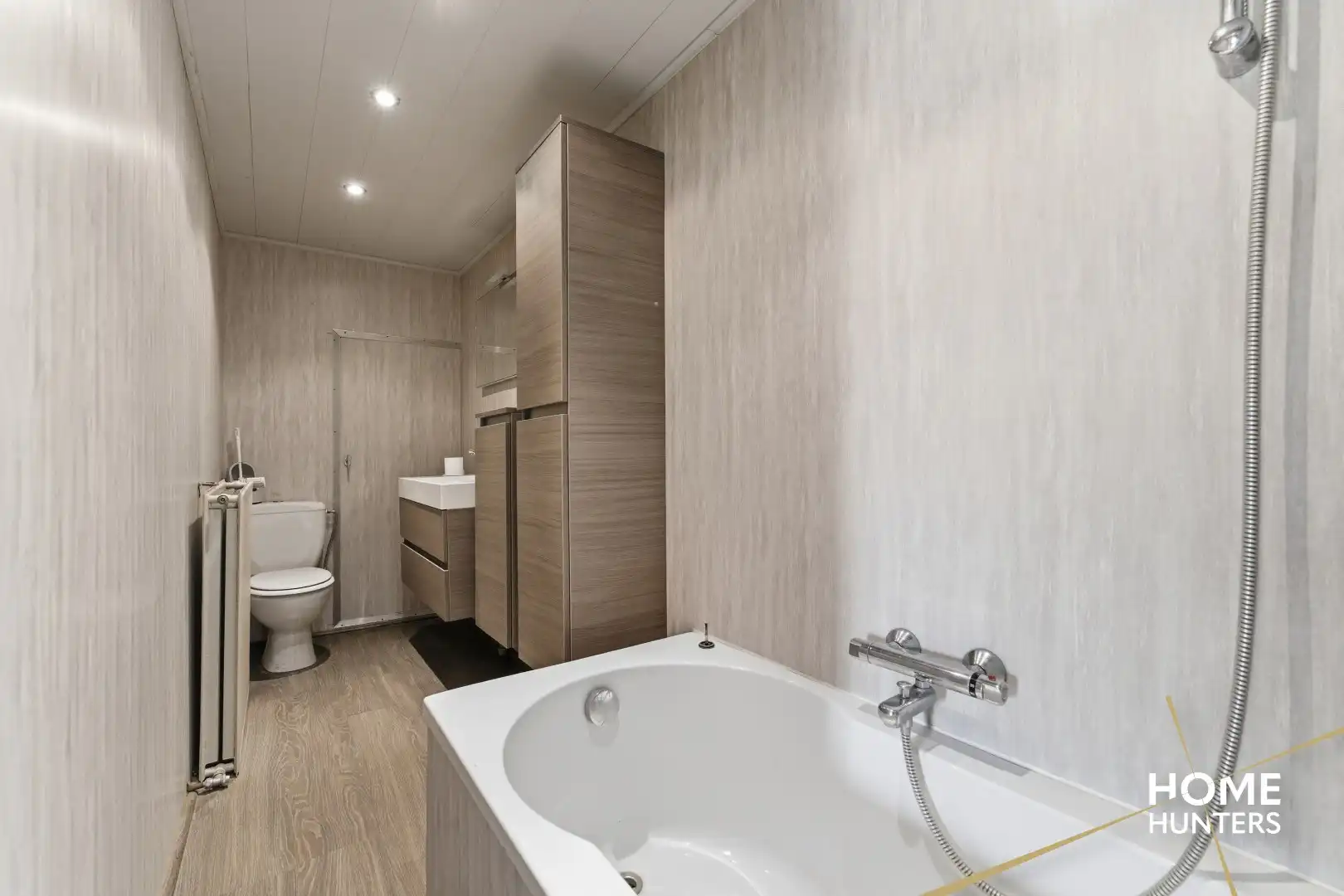 Unieke horecakans met enorme visibiliteit en potentieel – De Tommies, Dikkebusseweg 341 foto 25