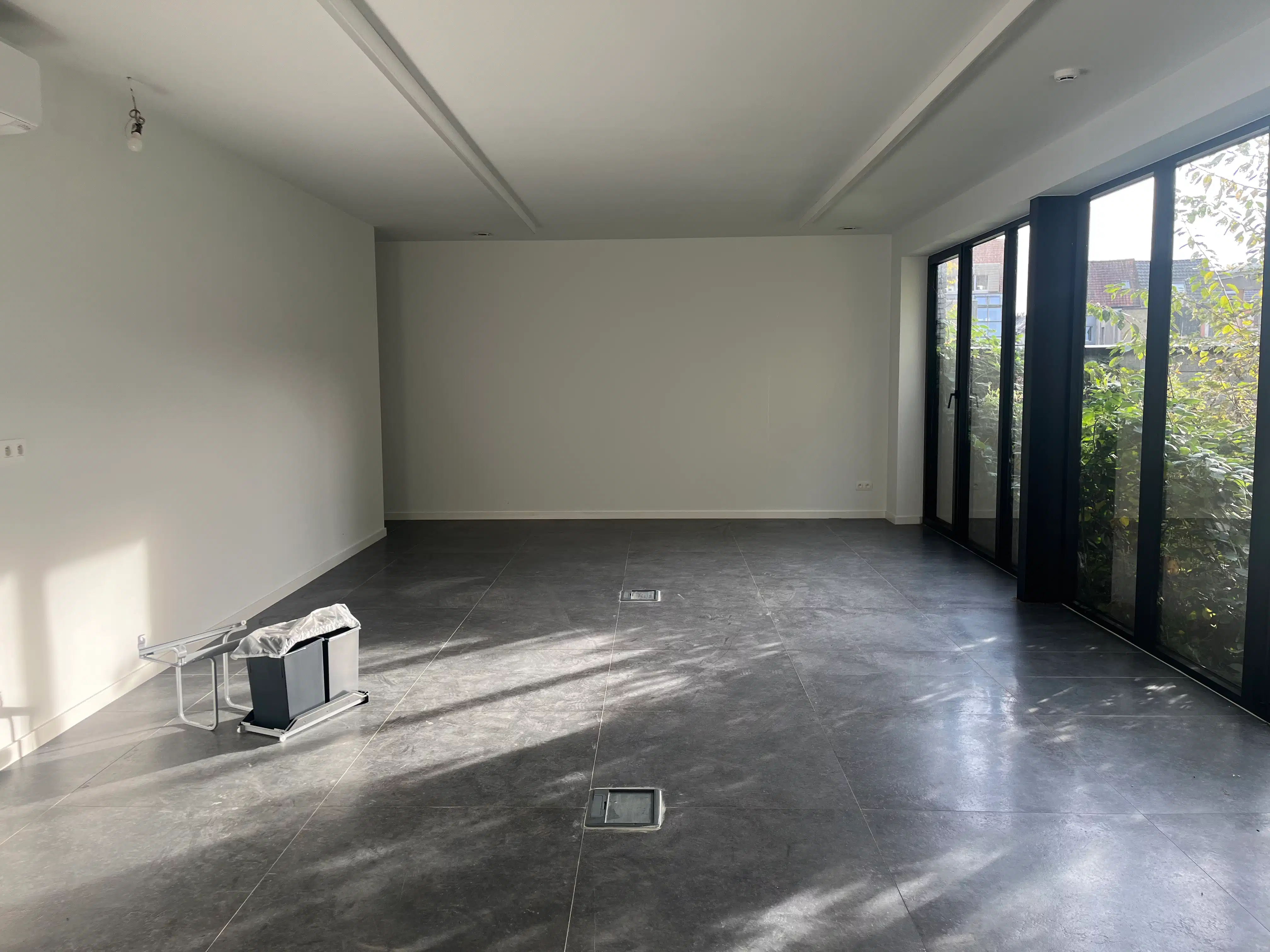 Handelspand te huur op toplocatie. foto 5