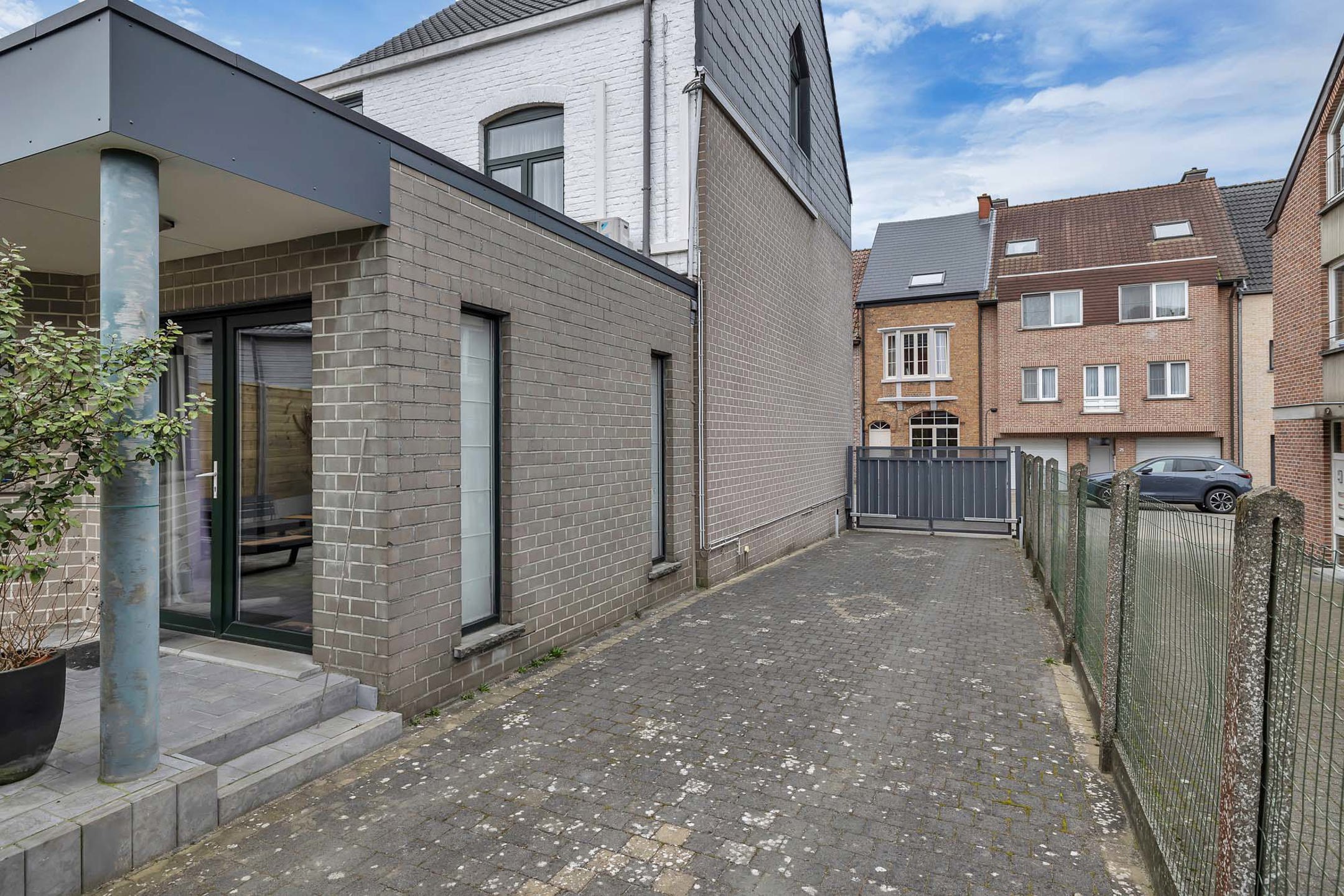 Charmante stadswoning met tuin nabij centrum foto 23