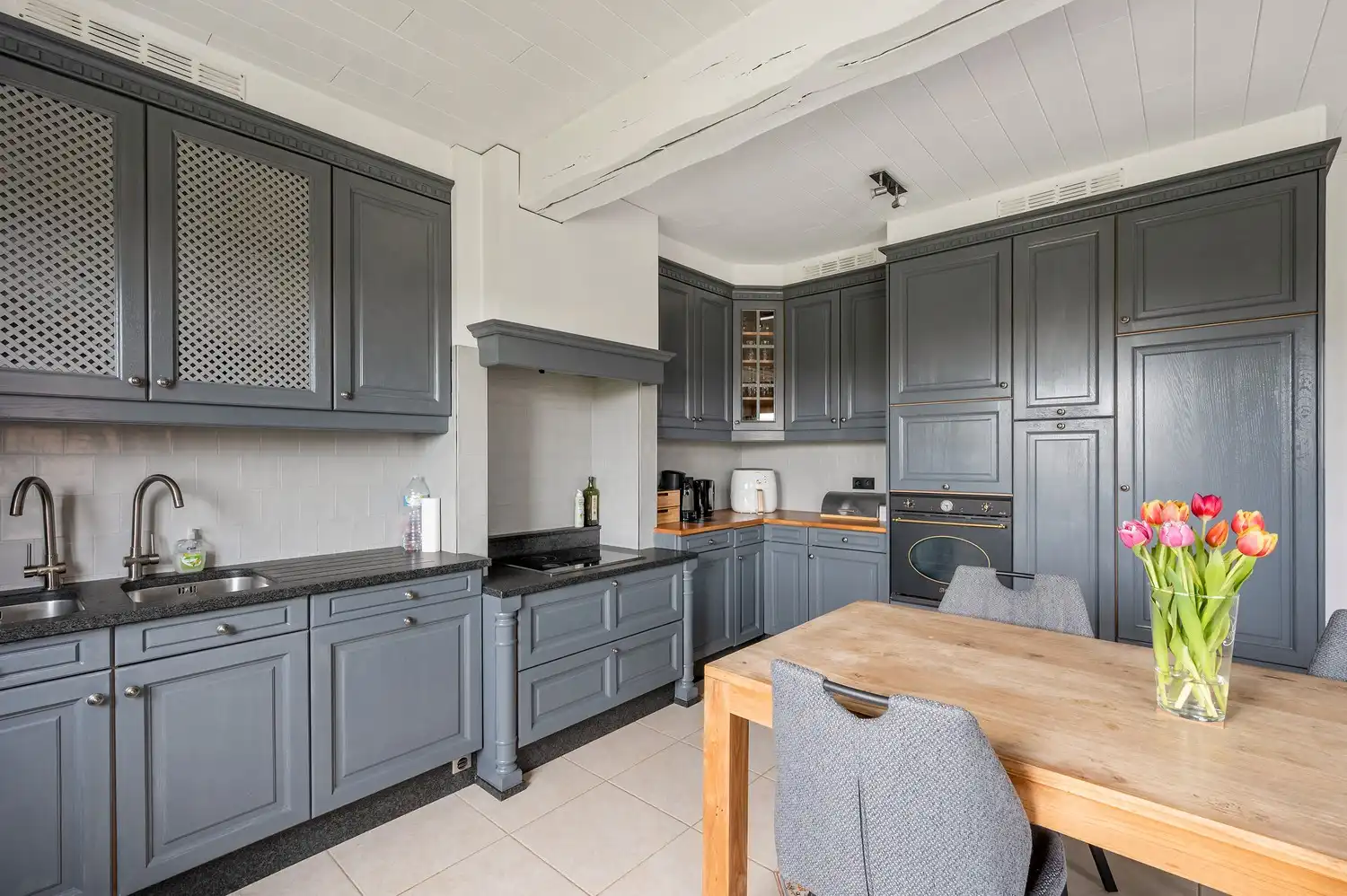 Instapklare open bebouwing op een perceel van 635 m². foto 16