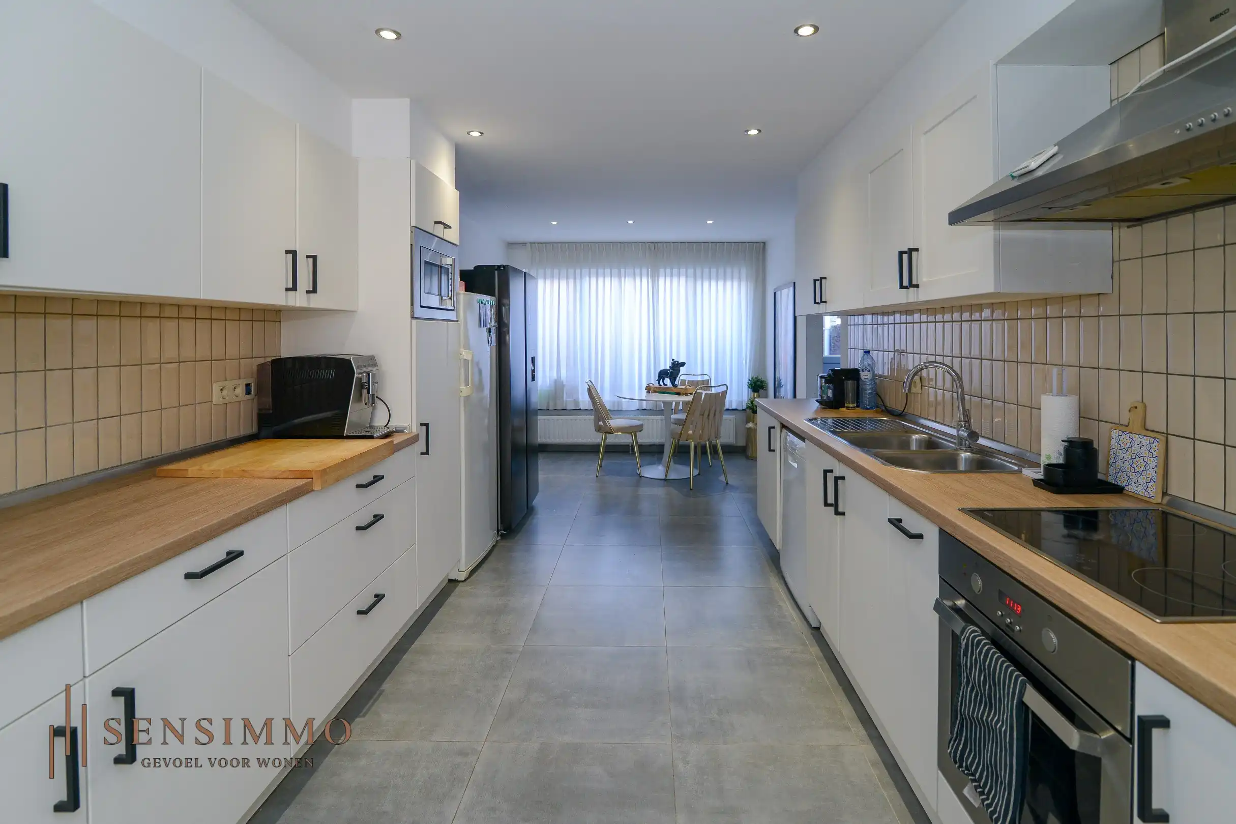 Recent gerenoveerde Tuinwijkwoning met 4 slaapkamers te Genk  foto 8